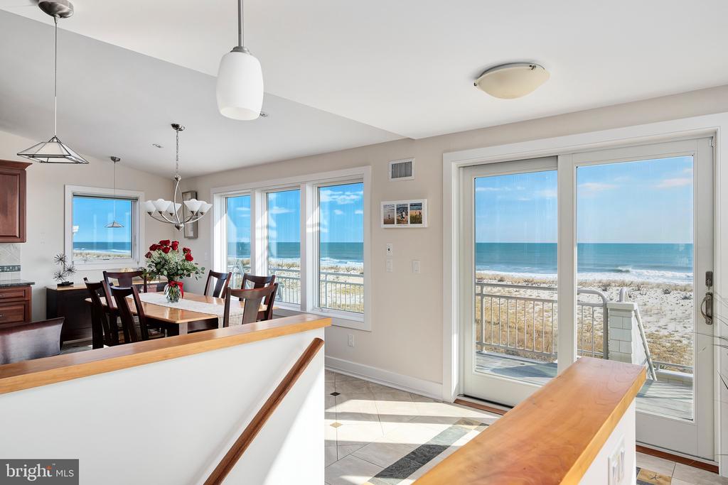 1109-B LONG BEACH BOULEVARD
