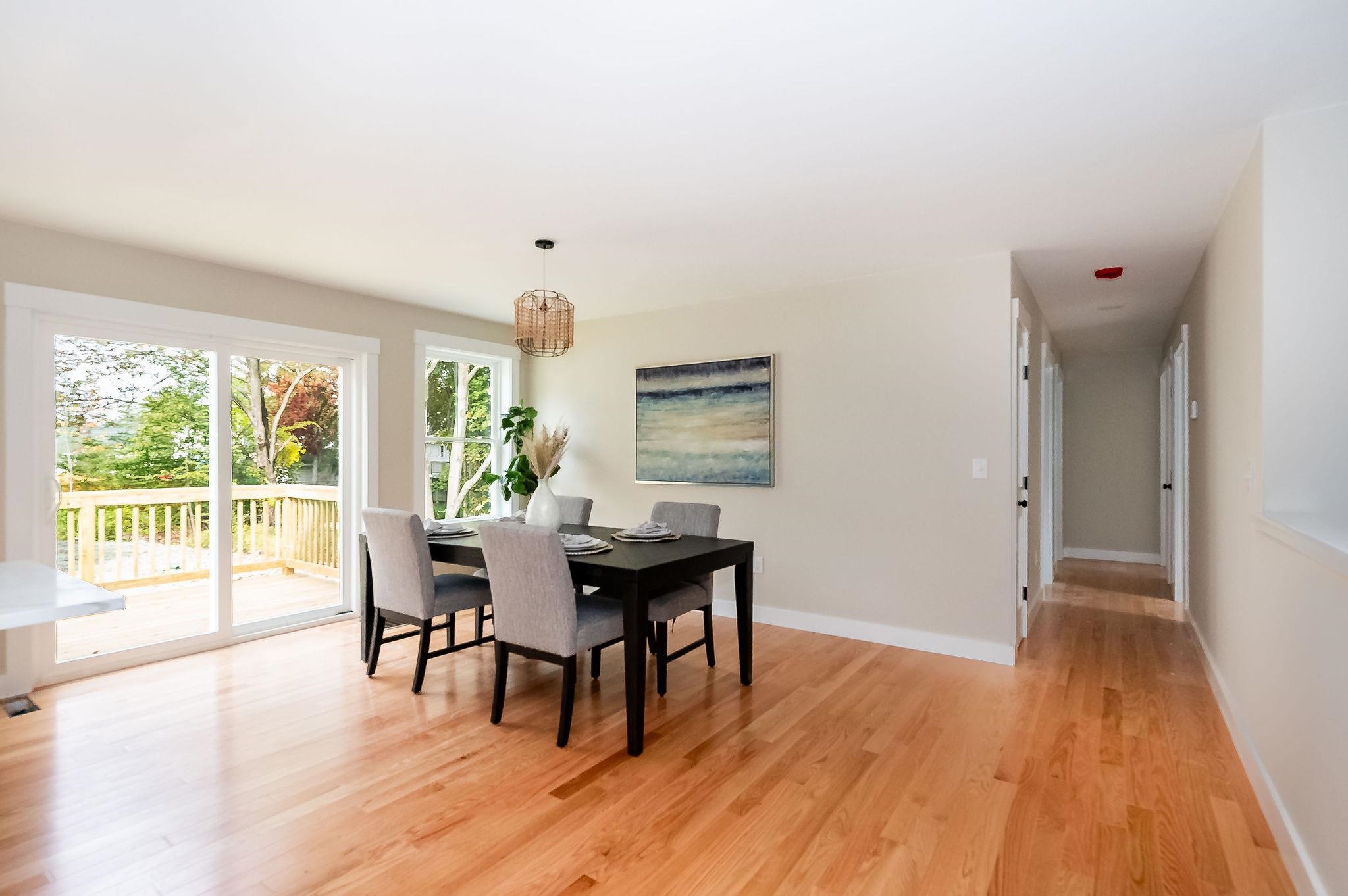 9 Lawn Avenue
