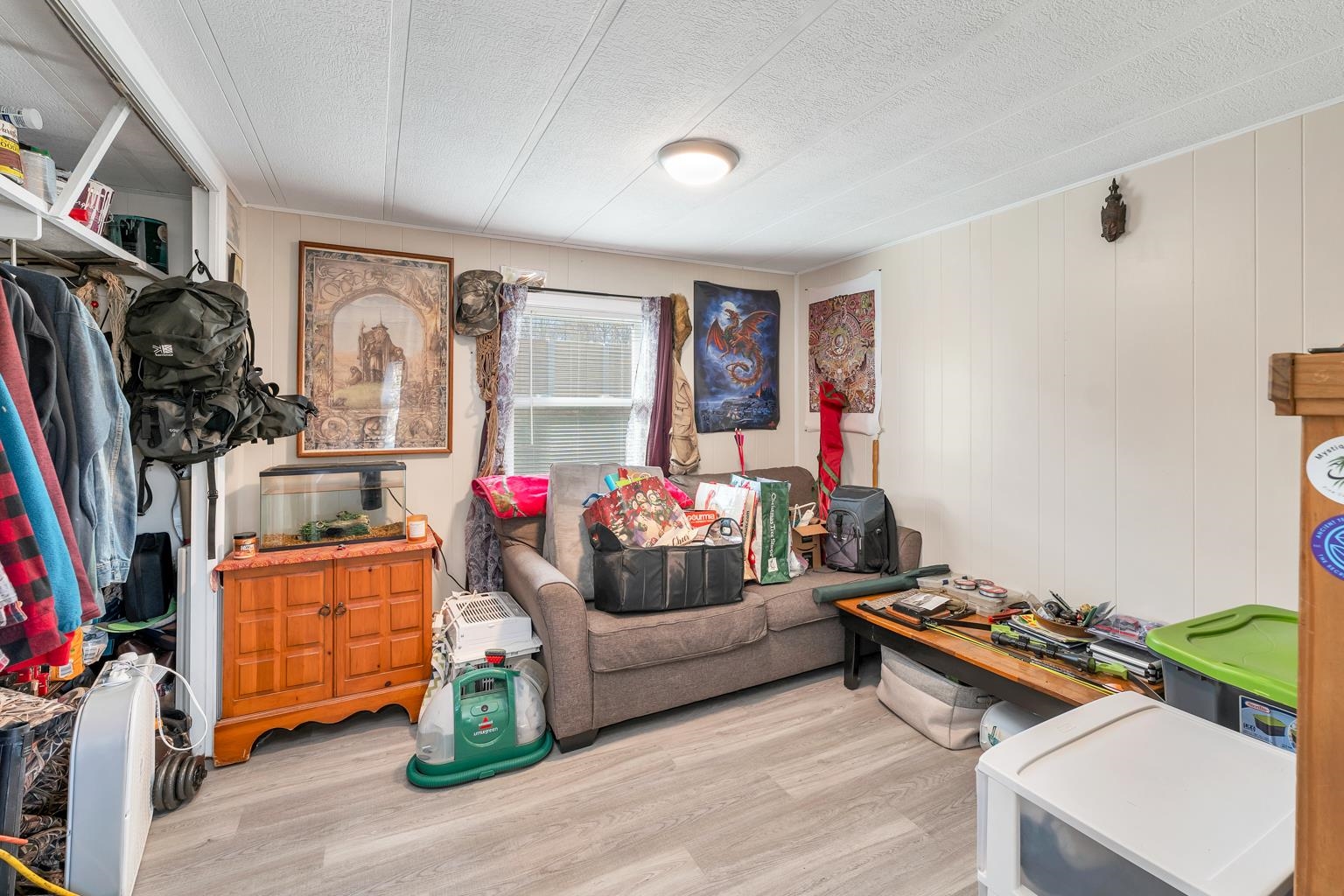 10 South Fuchsia Drive