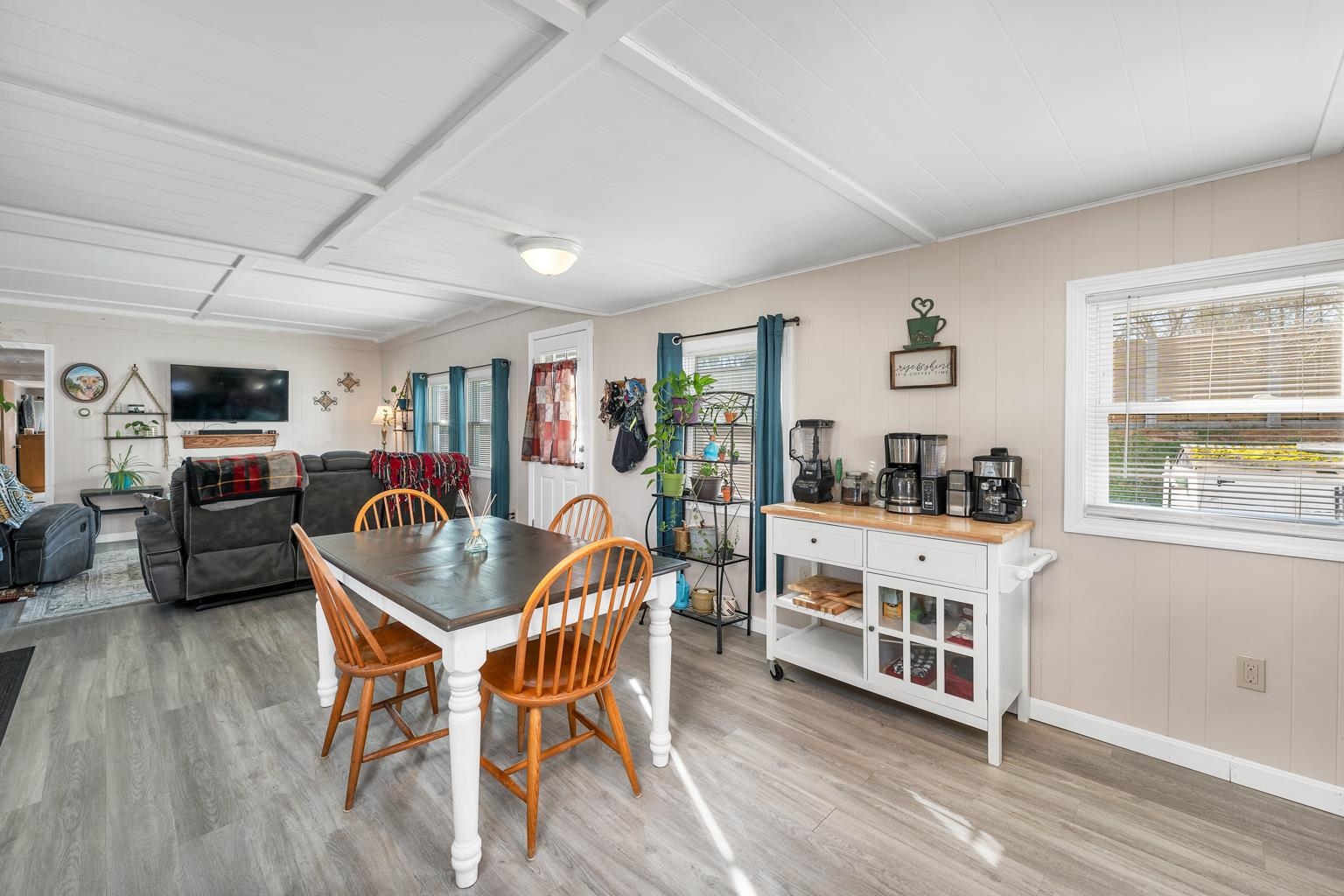 10 South Fuchsia Drive