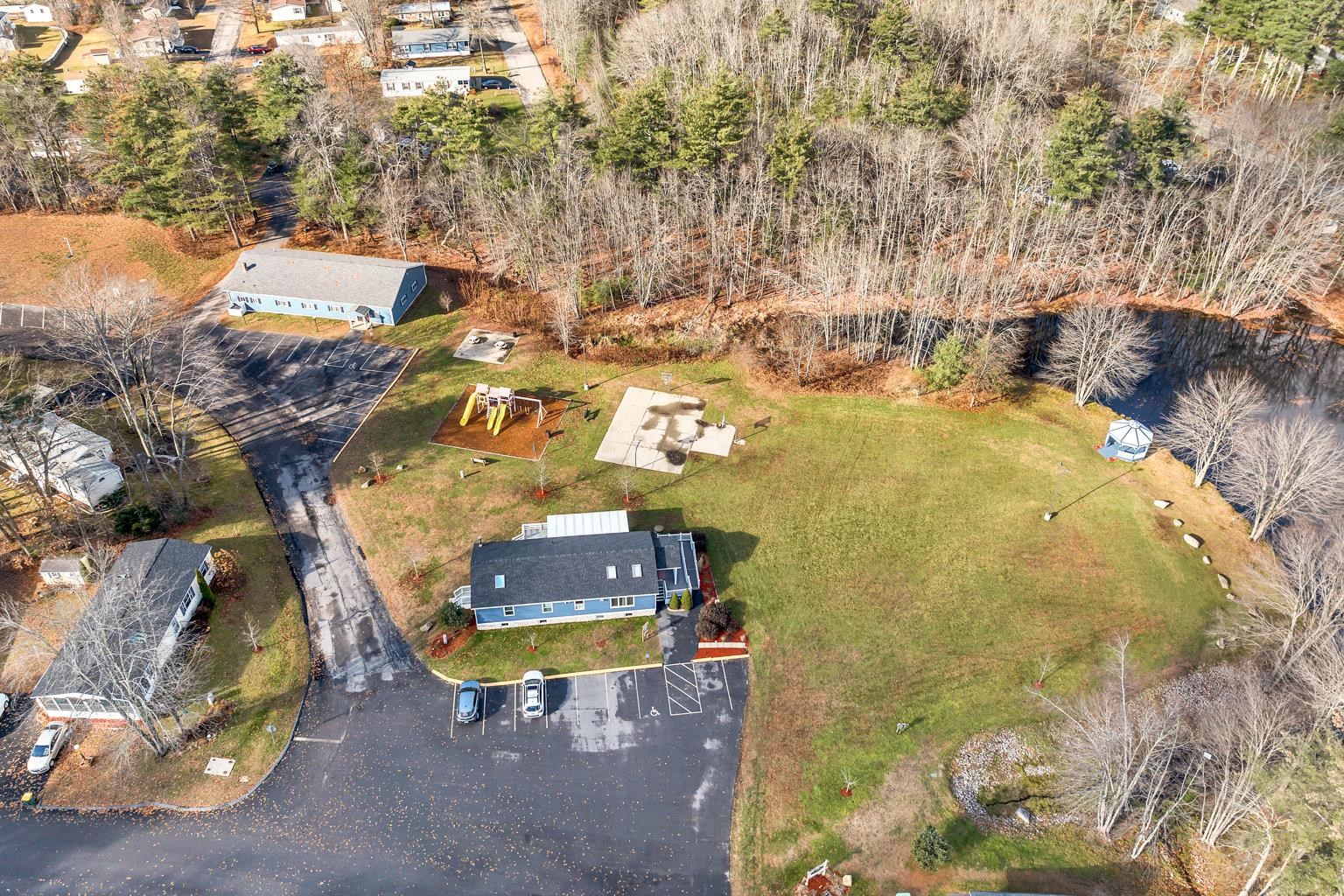 10 South Fuchsia Drive