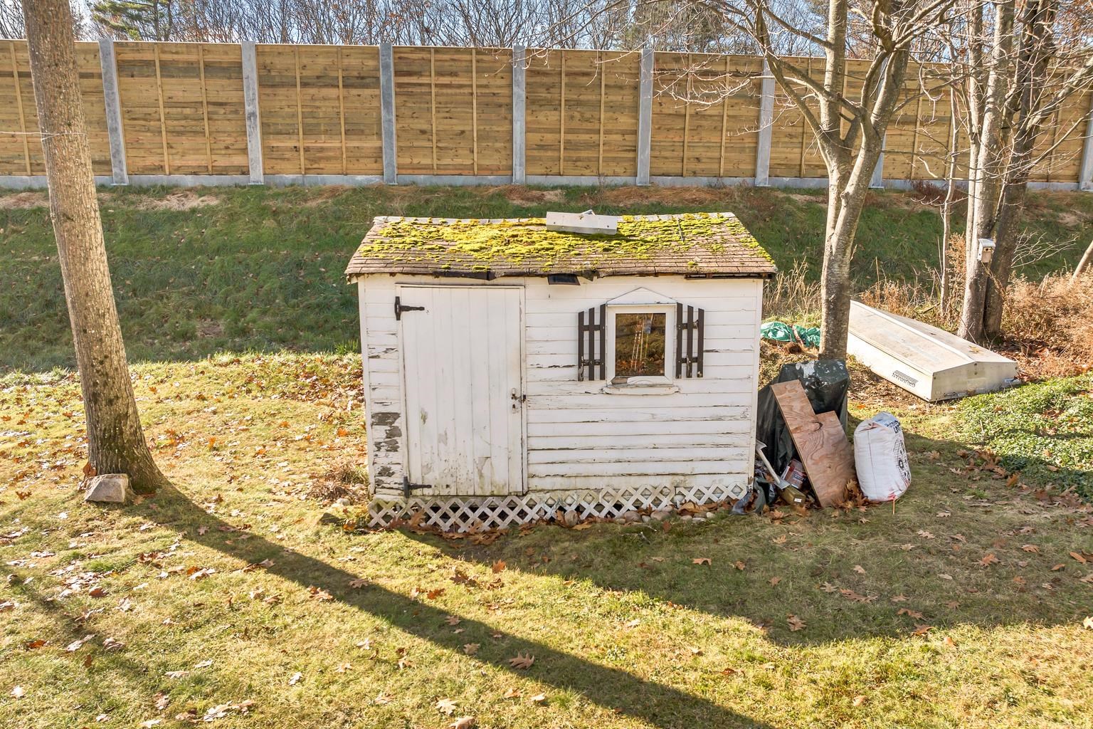 10 South Fuchsia Drive