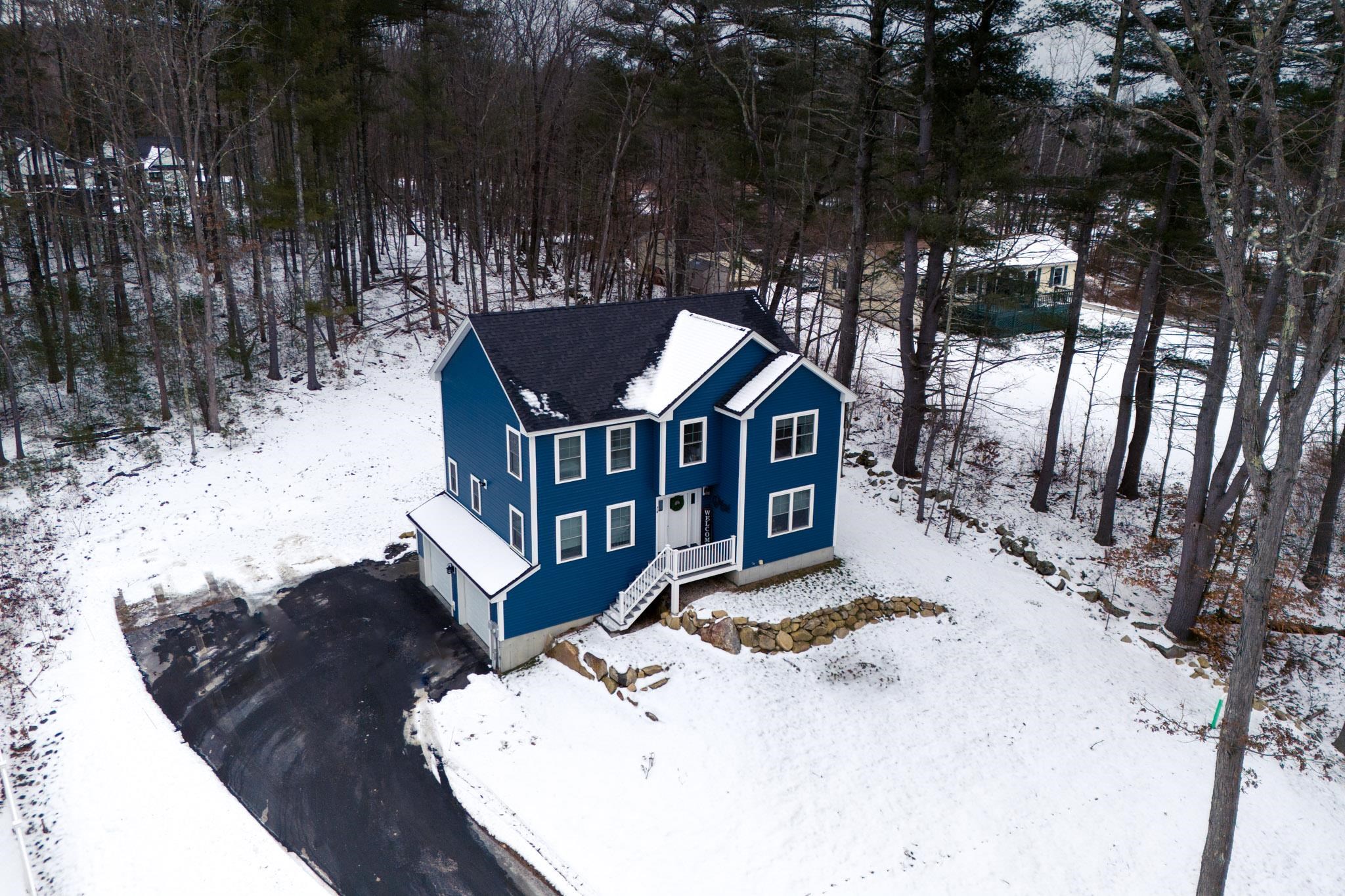24 Peaslee Road