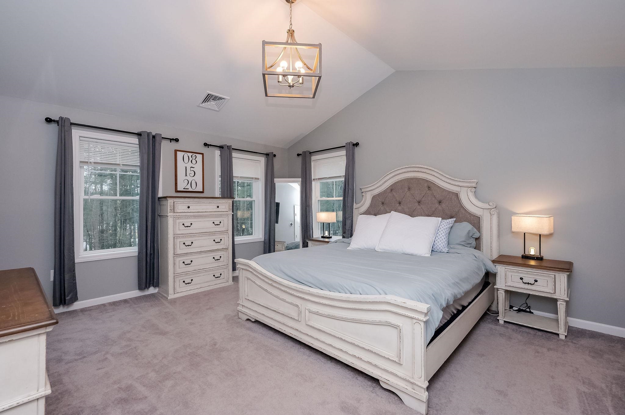 24 Peaslee Road