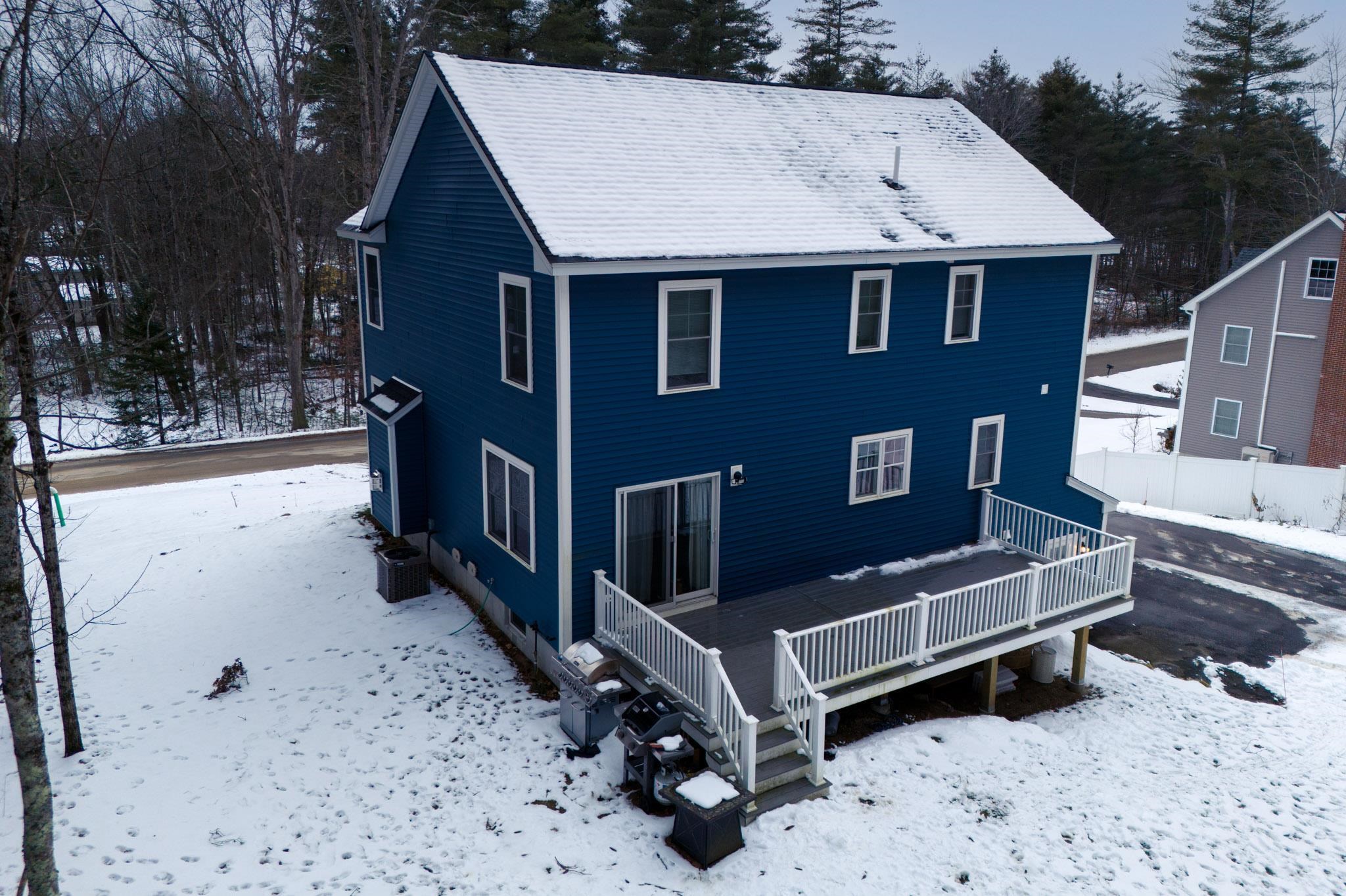 24 Peaslee Road
