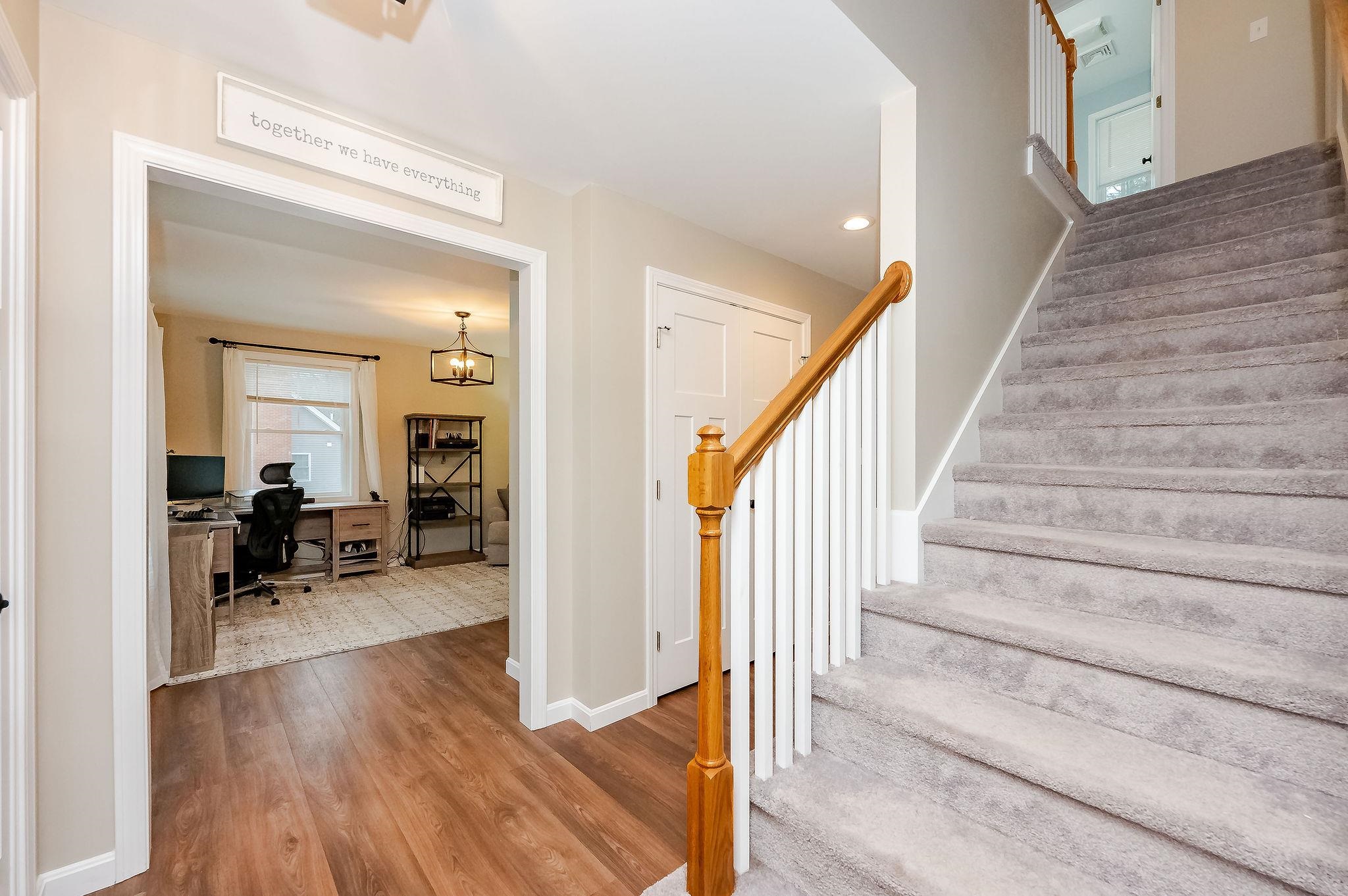 24 Peaslee Road