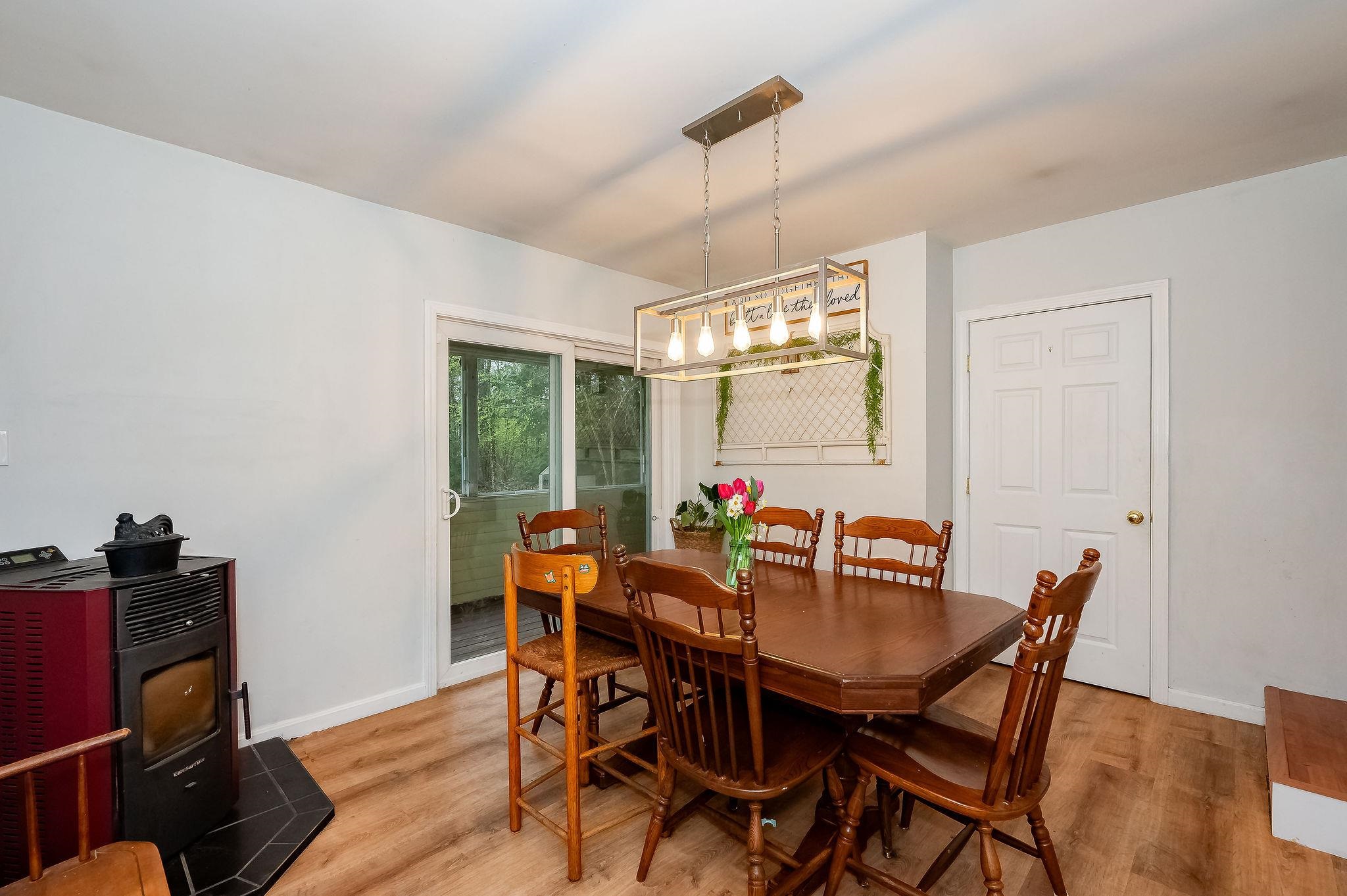 58 NorthEast Pond Road
