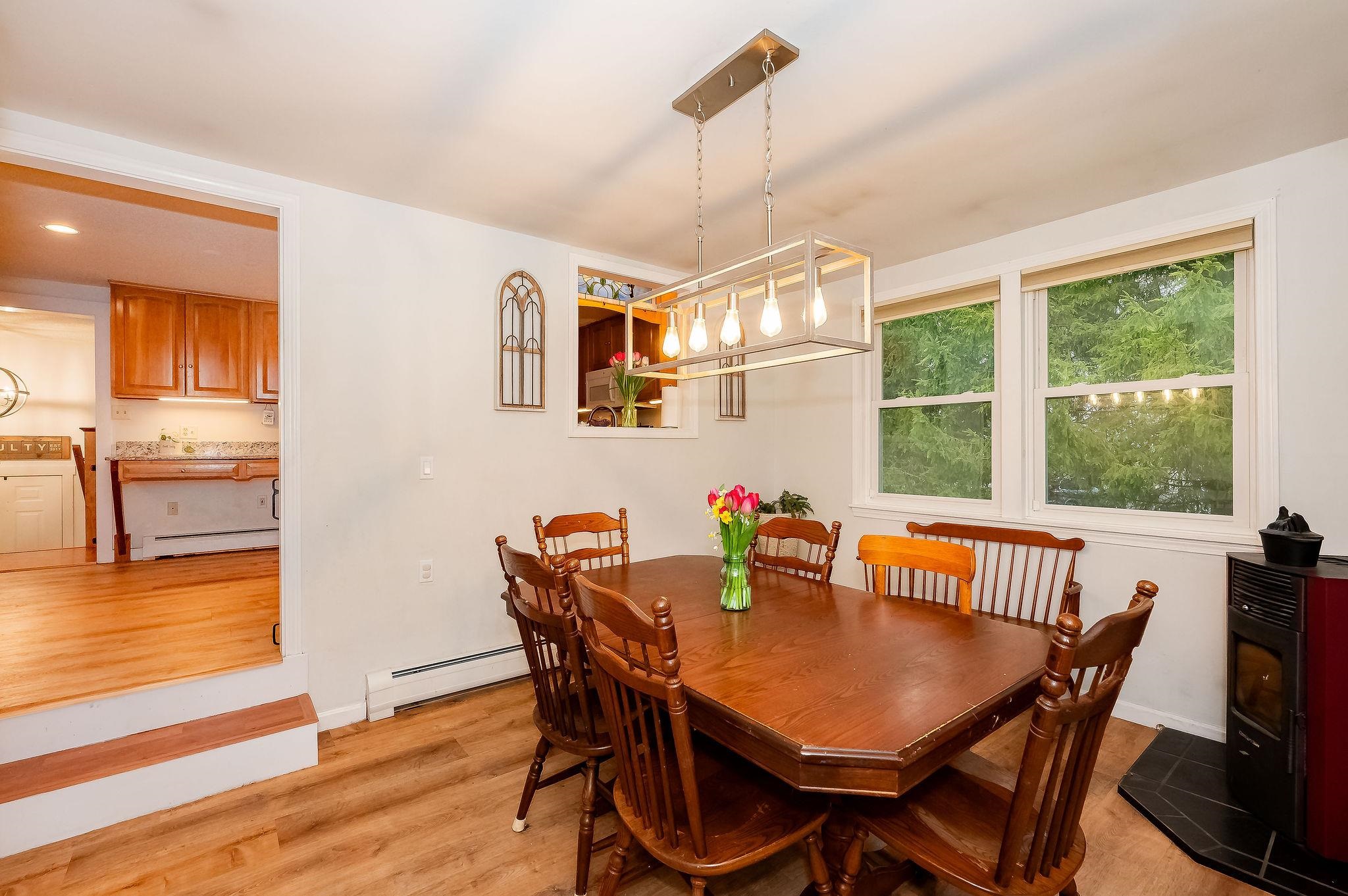 58 NorthEast Pond Road