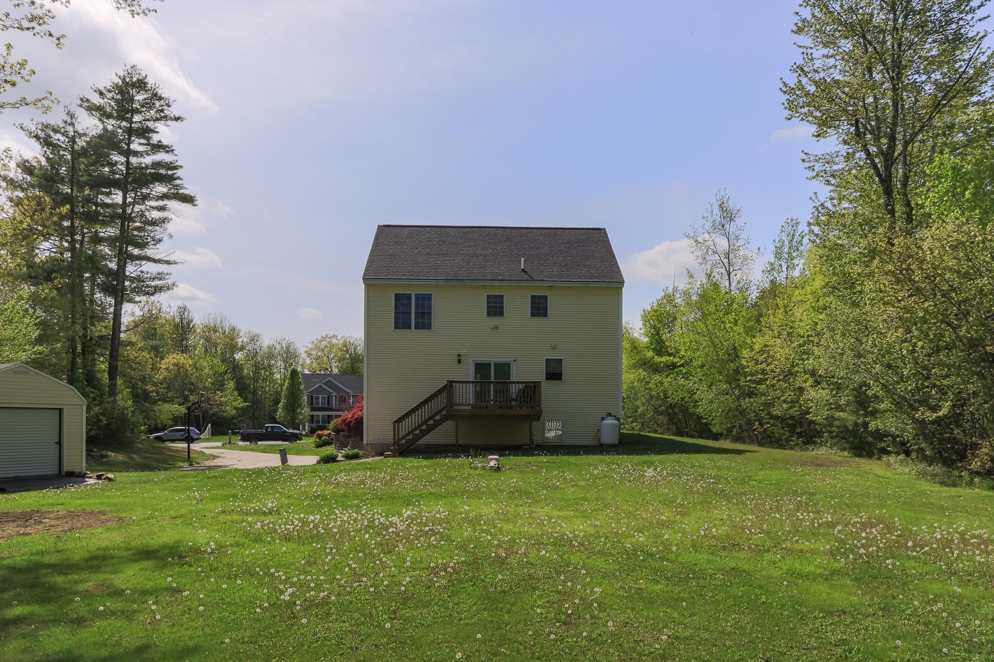 10 Fiddlehead Lane