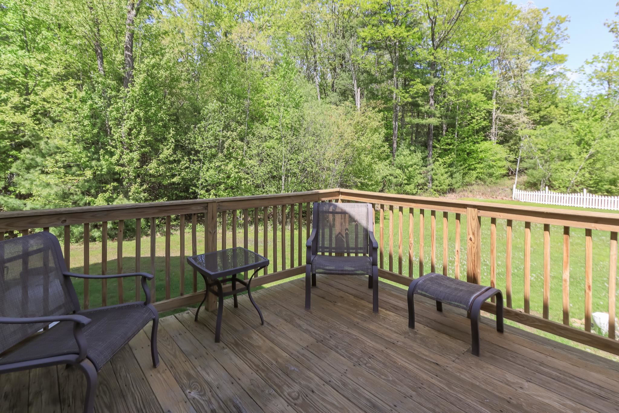 10 Fiddlehead Lane