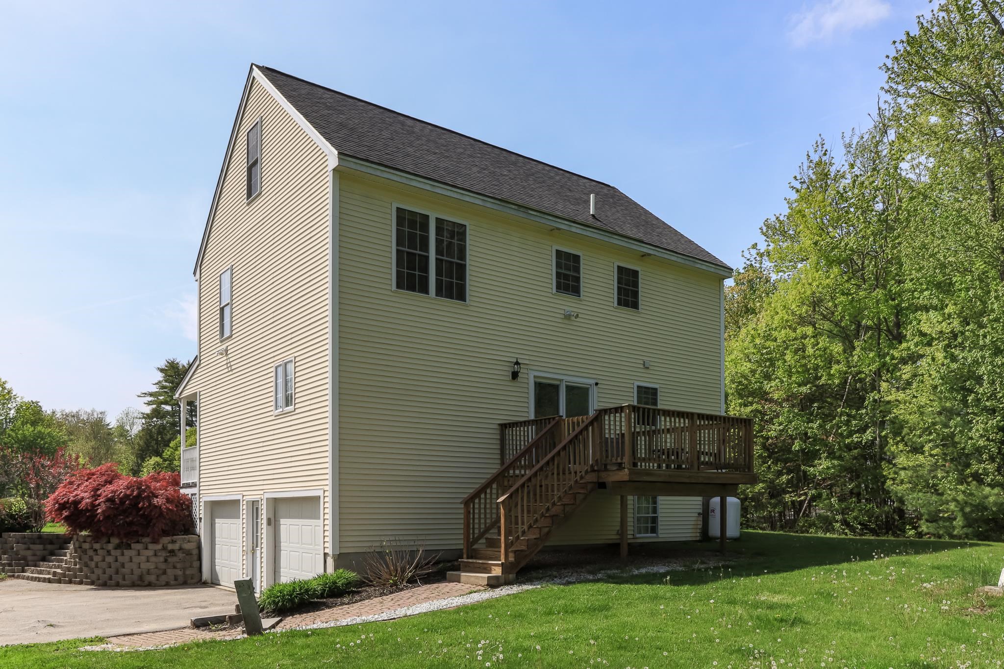 10 Fiddlehead Lane