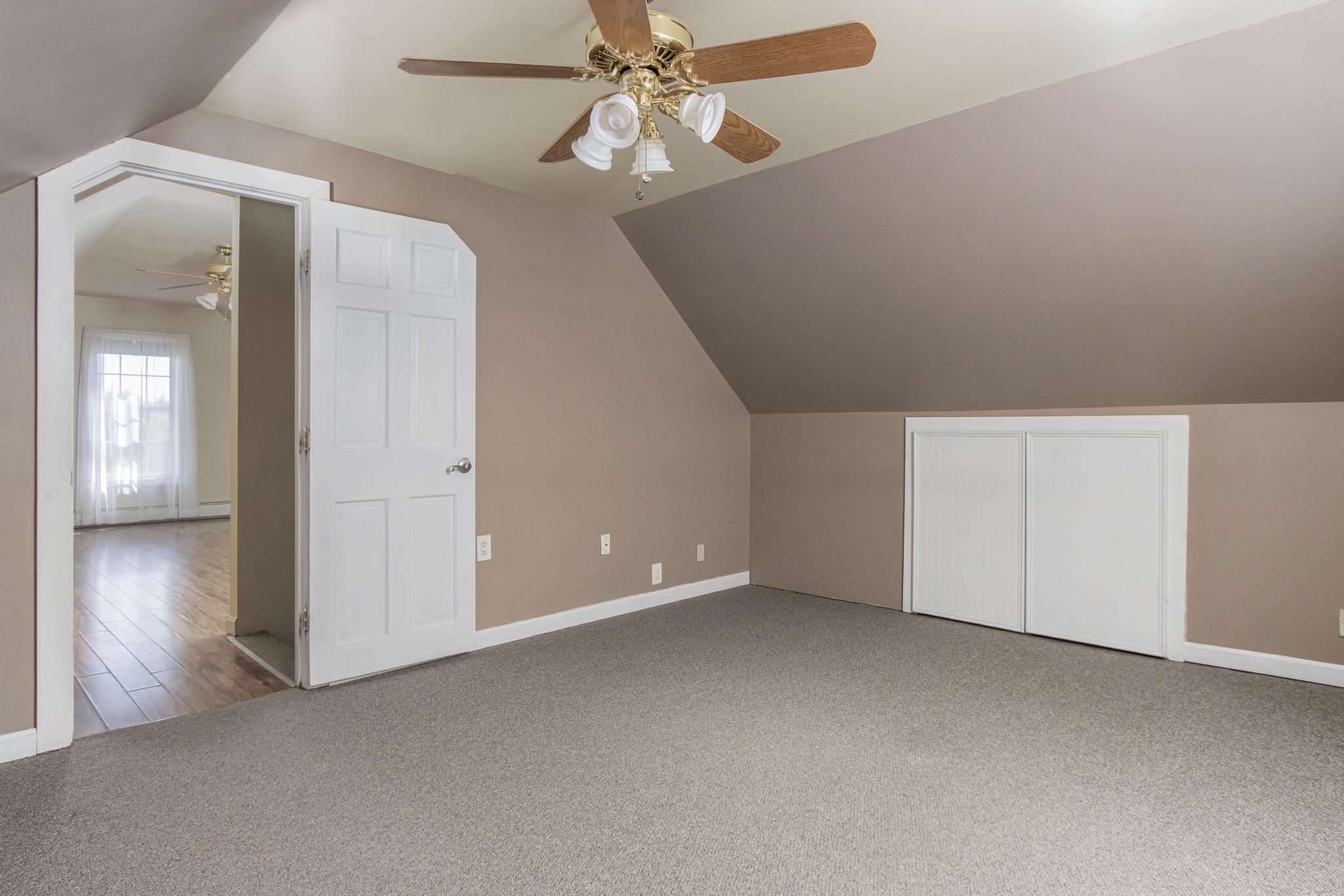 10 Fiddlehead Lane