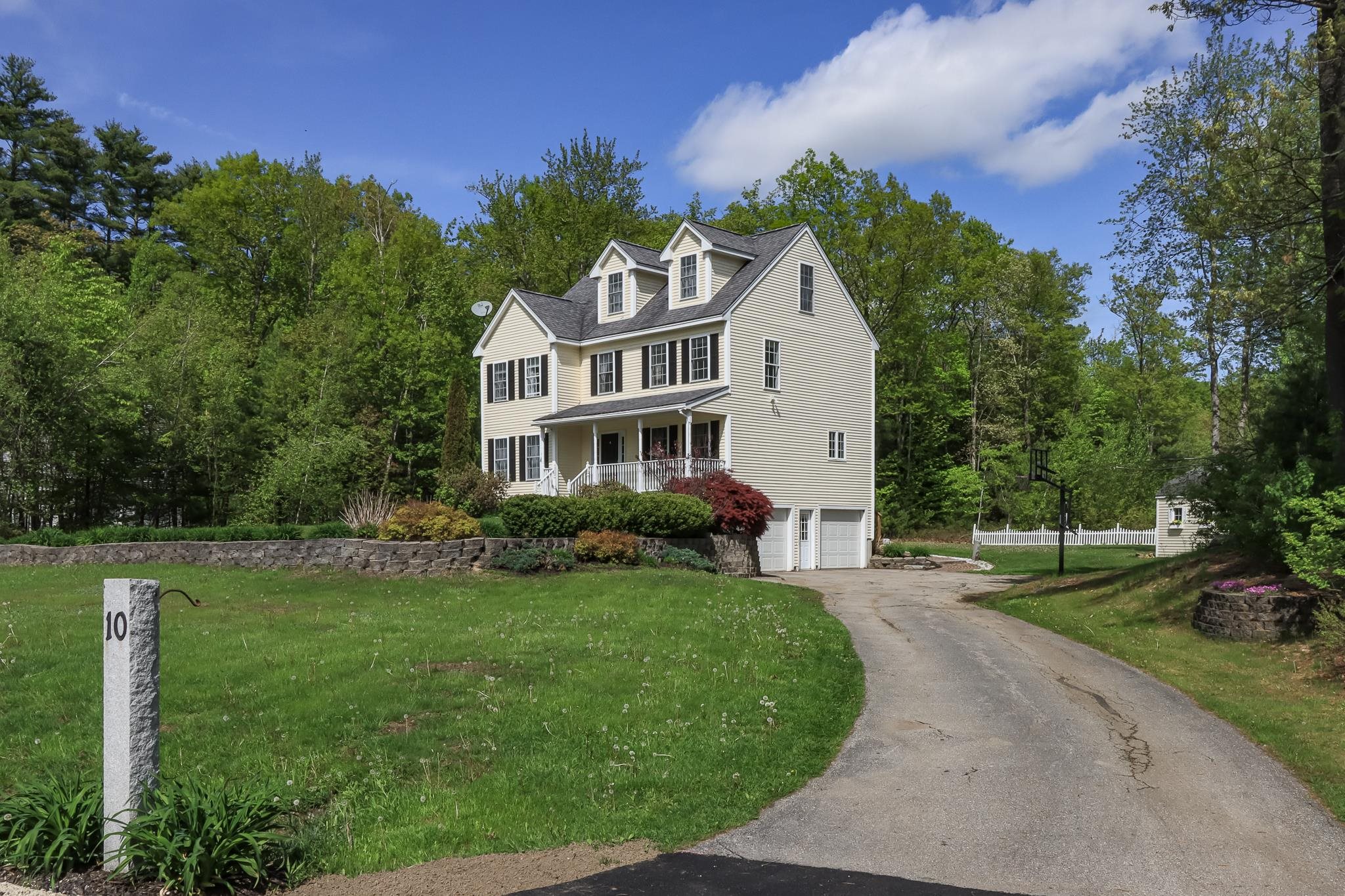 10 Fiddlehead Lane