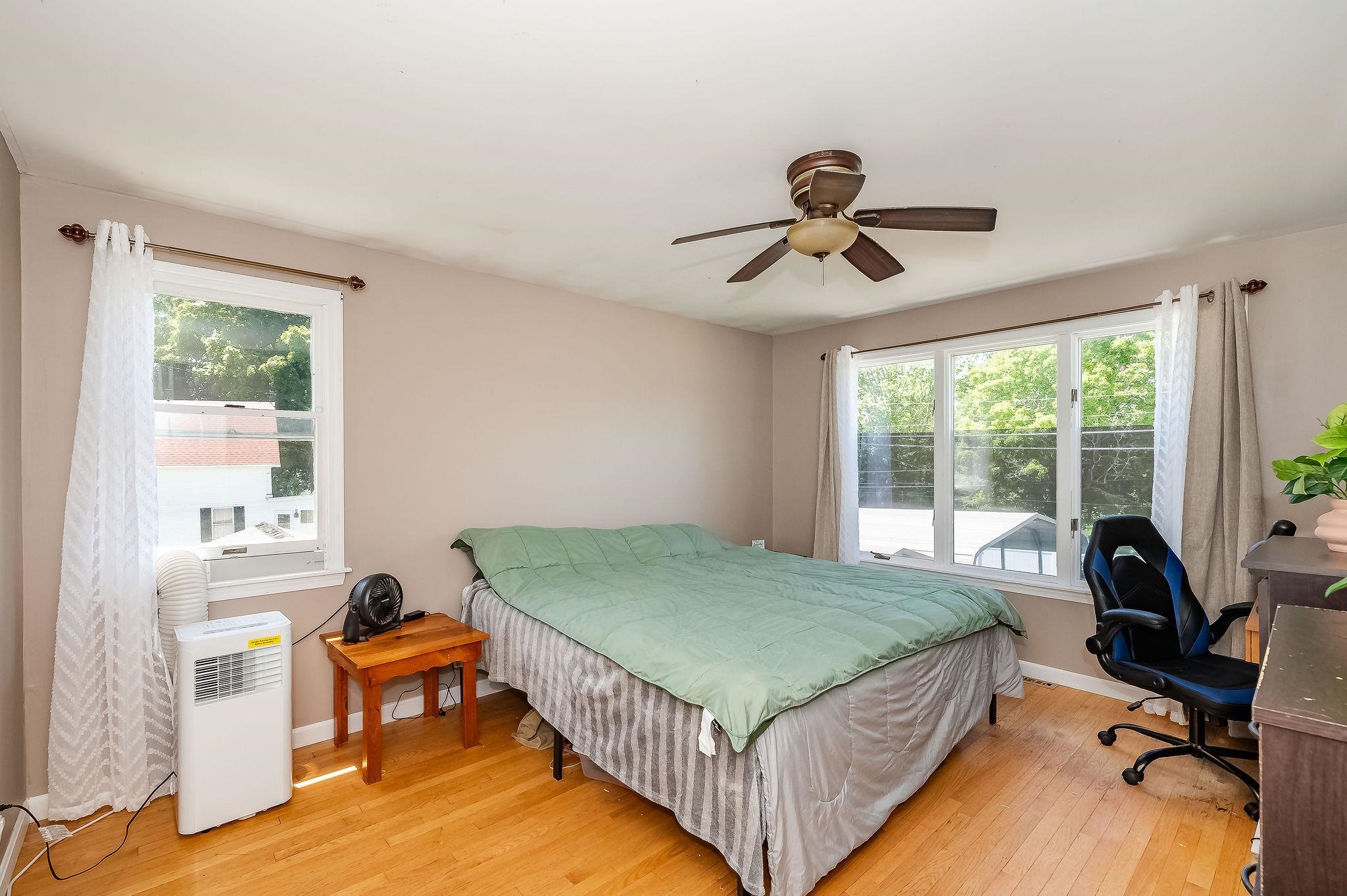 1 Wentworth Avenue
