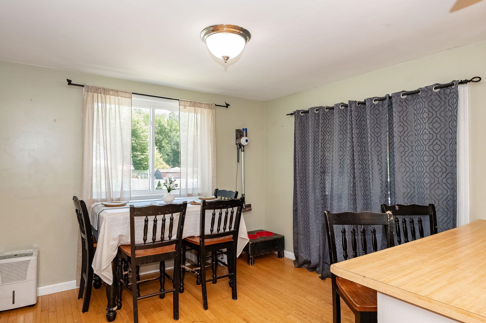 1 Wentworth Avenue