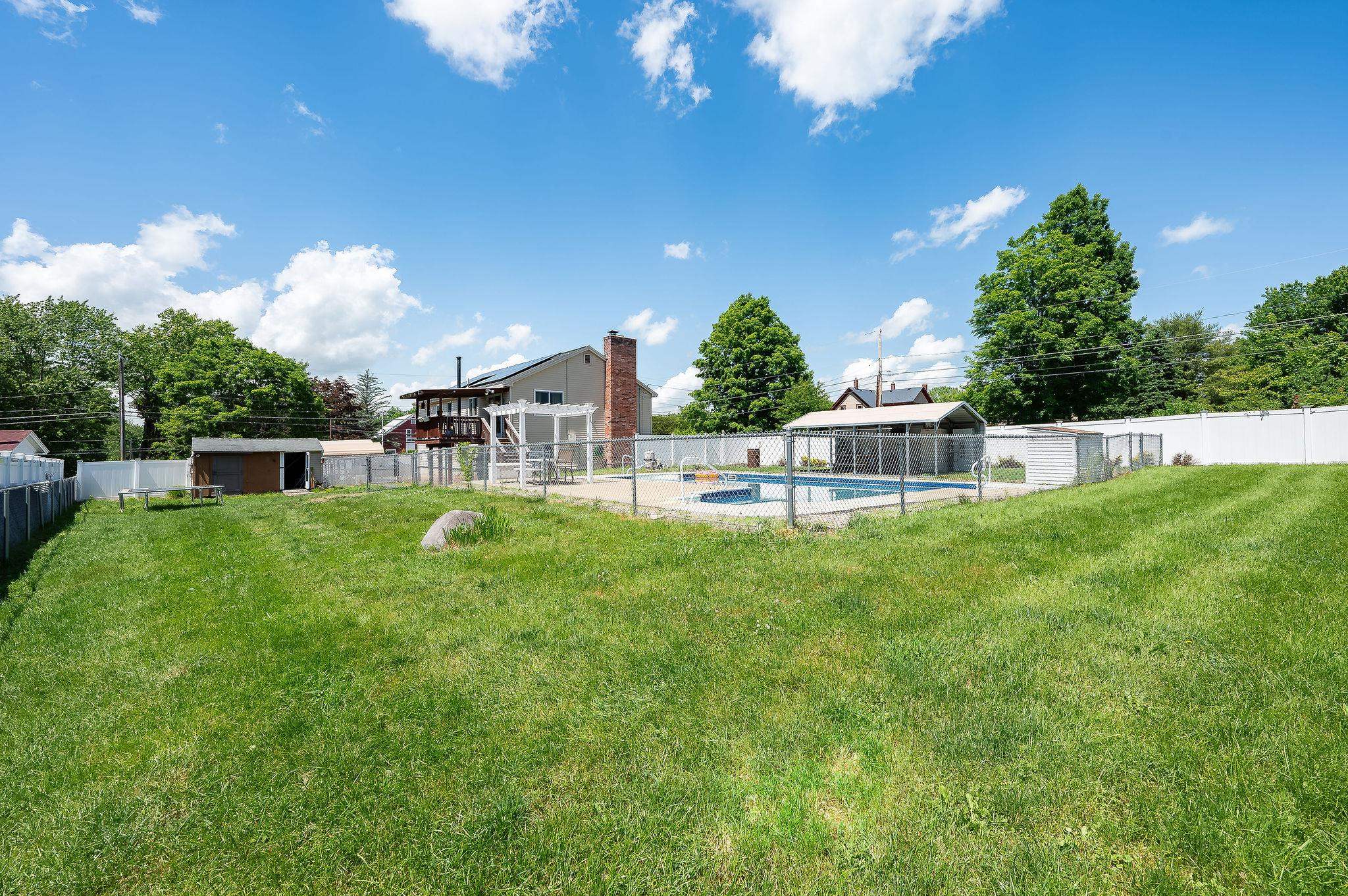 1 Wentworth Avenue