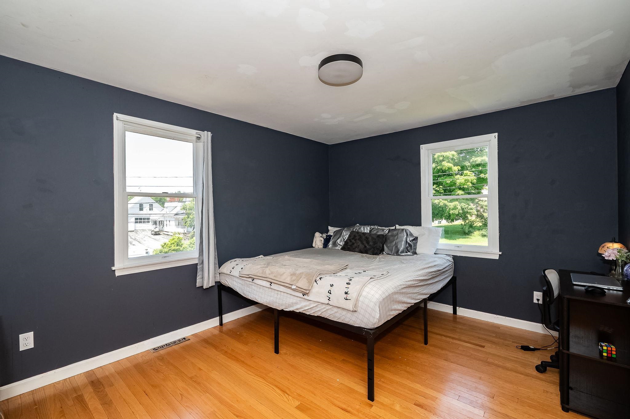 1 Wentworth Avenue