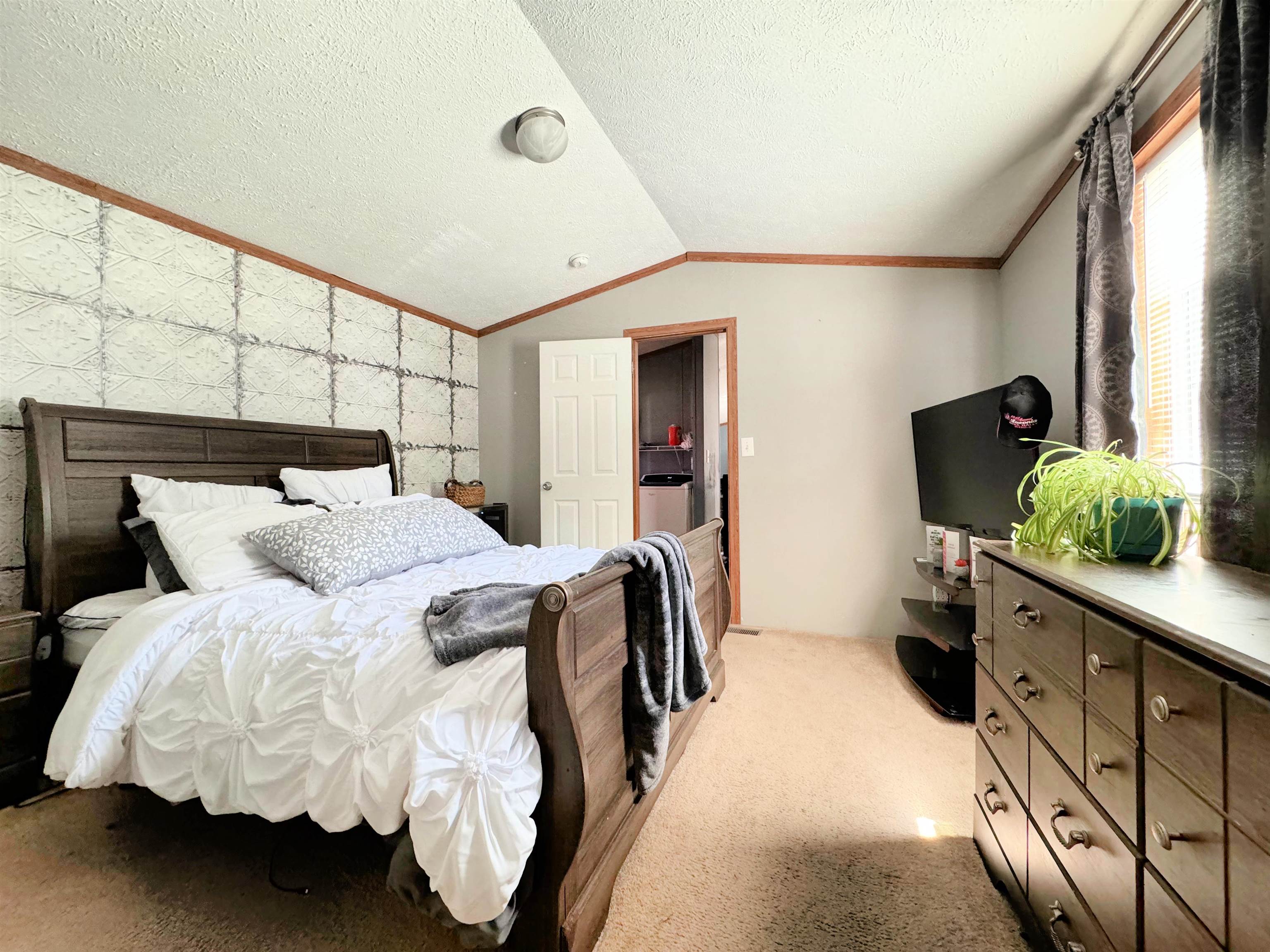 109 Pumpkin Hollow Road