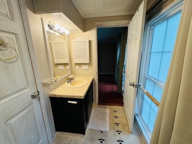 228 Redwood Road
