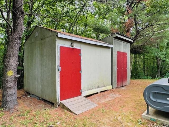 228 Redwood Road