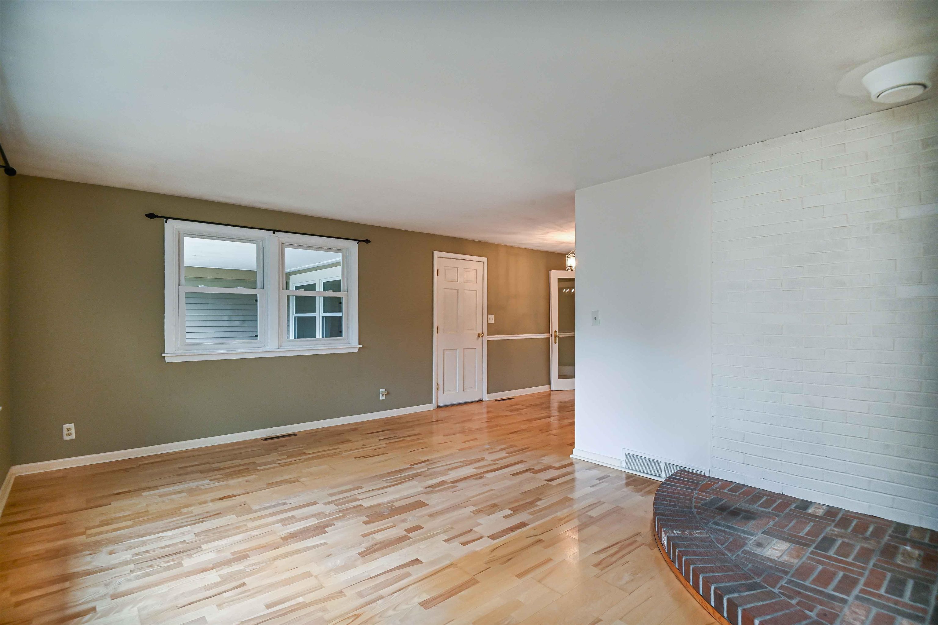 17 Landing Road