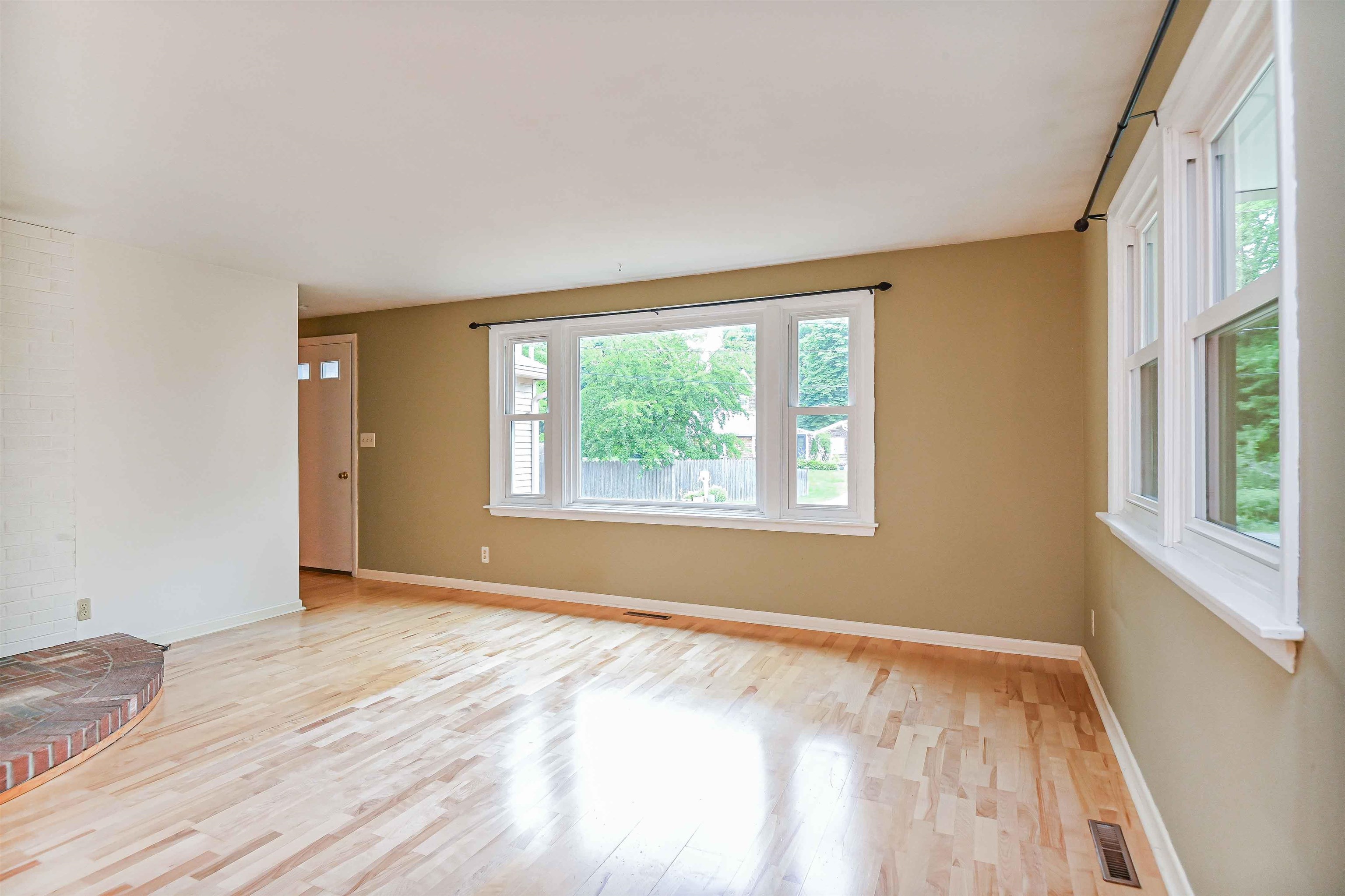 17 Landing Road