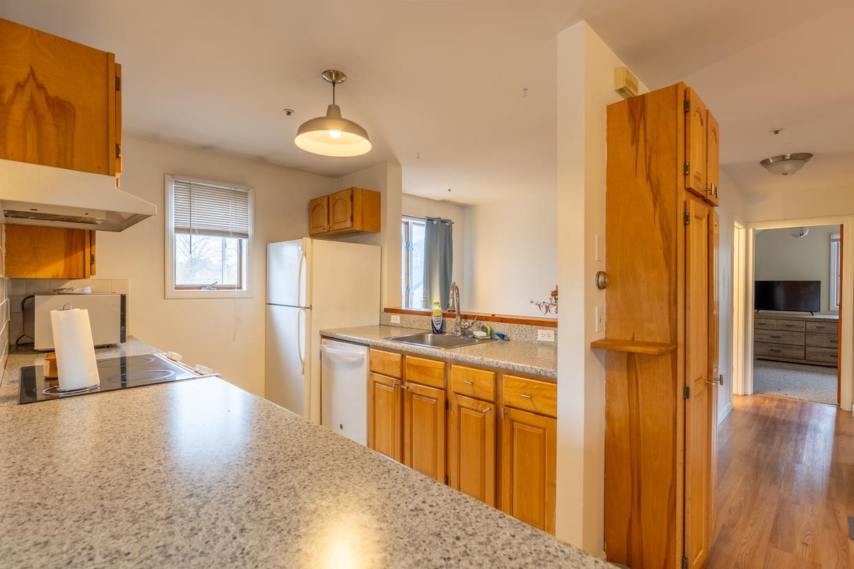 20 Charles Street Unit: H