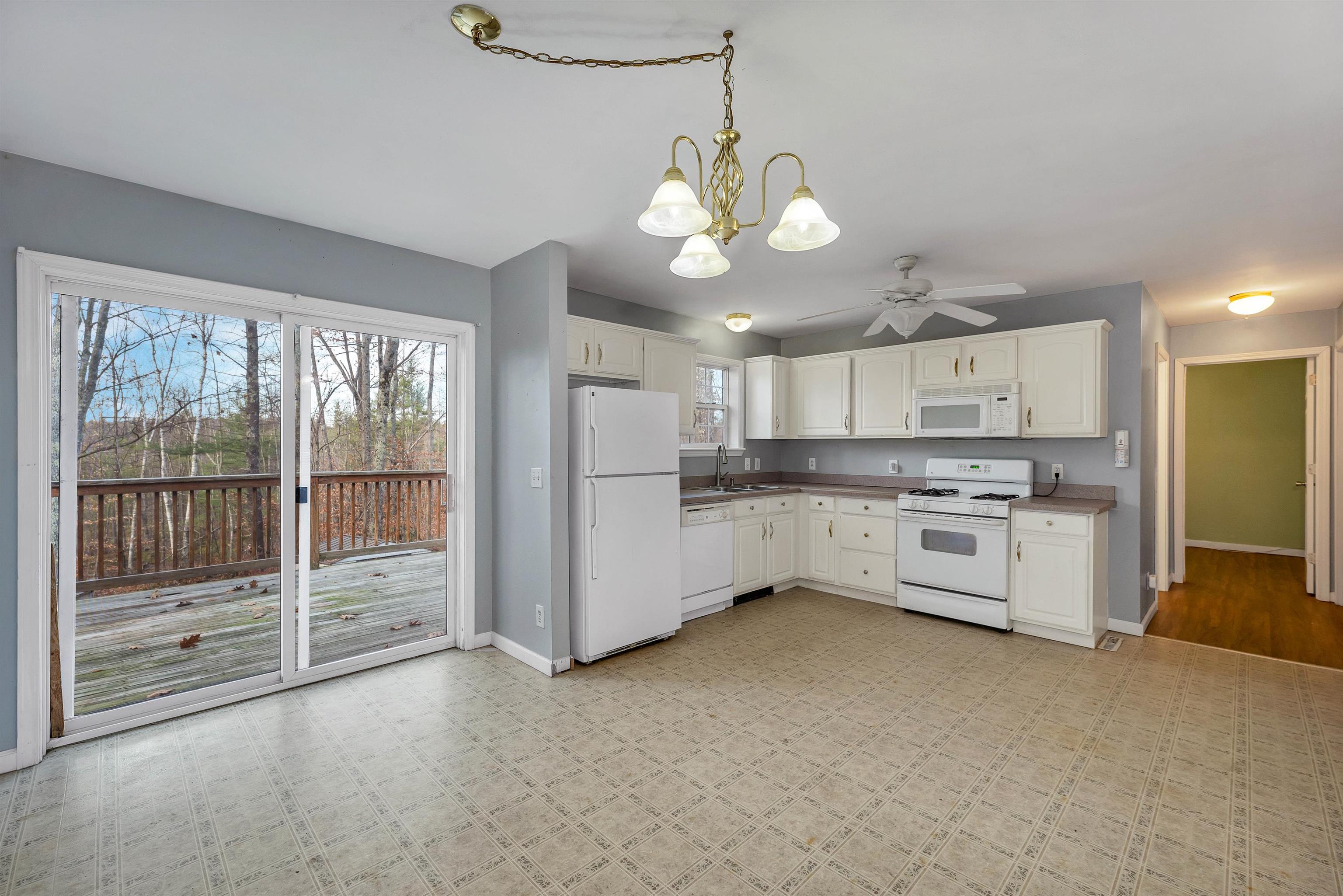 13 Saint Moritz Drive