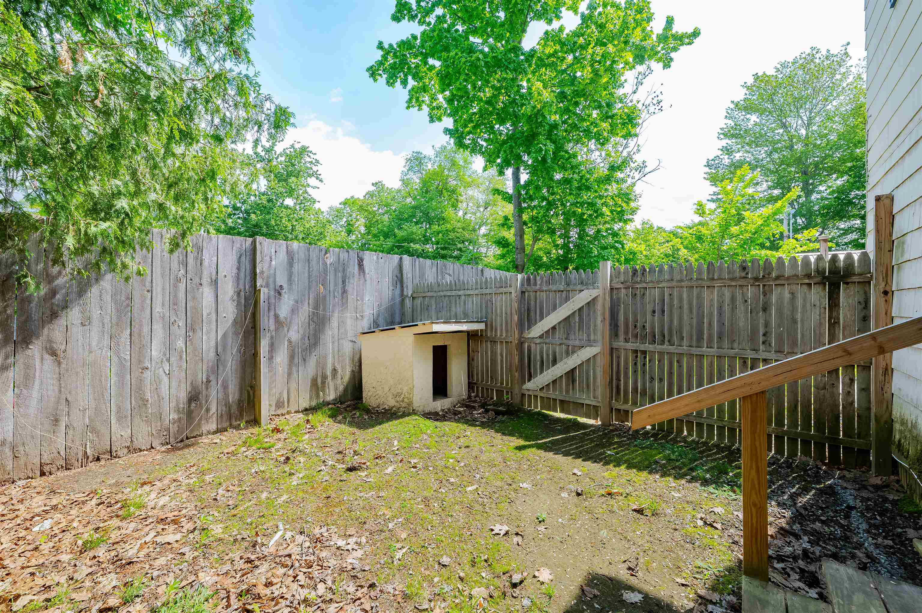 18 Pine Avenue