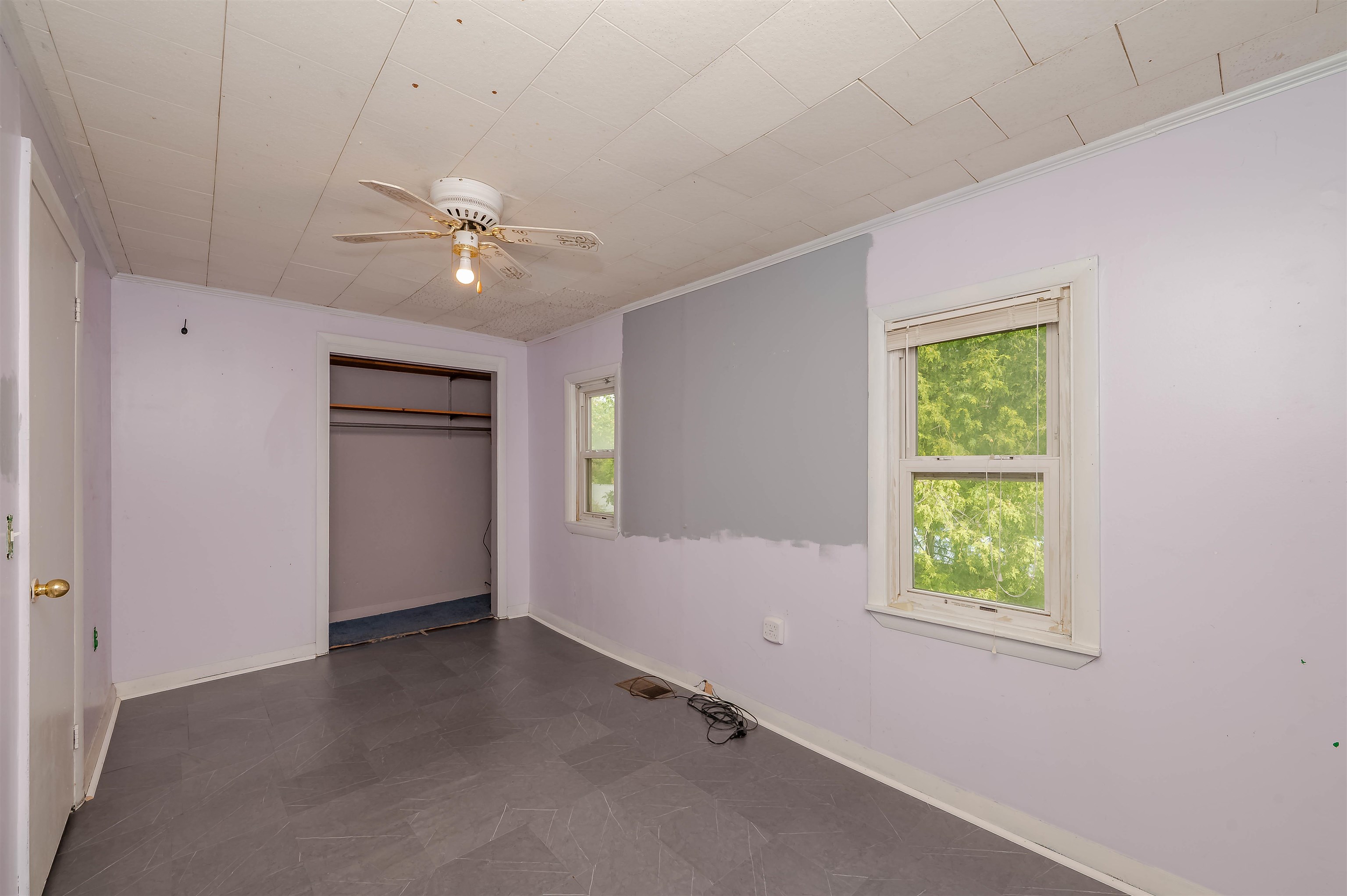 18 Pine Avenue