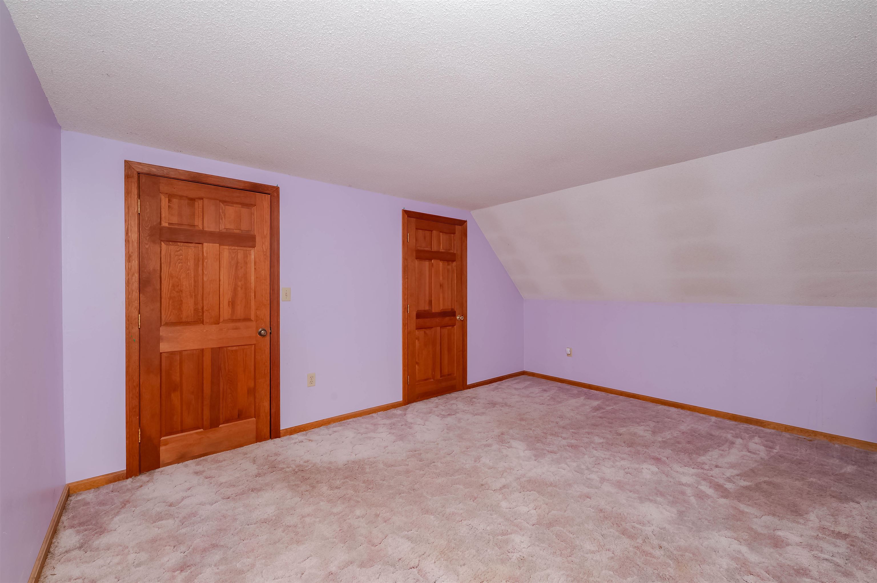 50 Ledge Farm Road