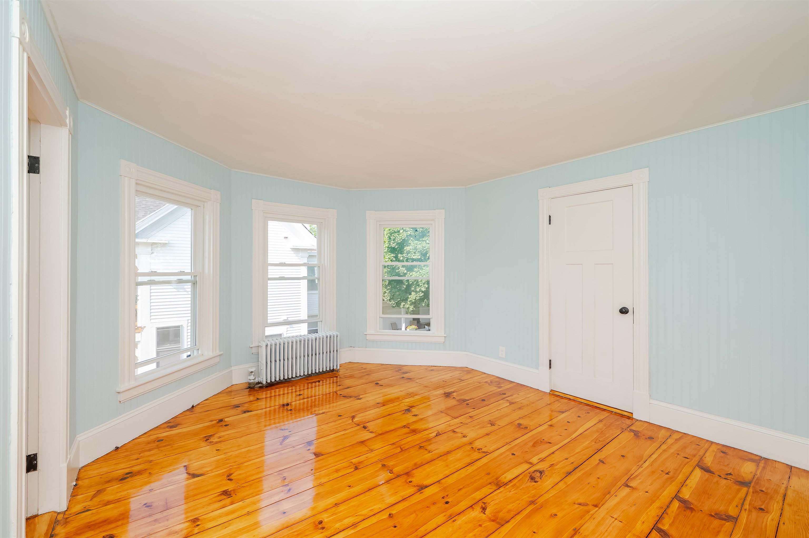 26 Eastern Avenue