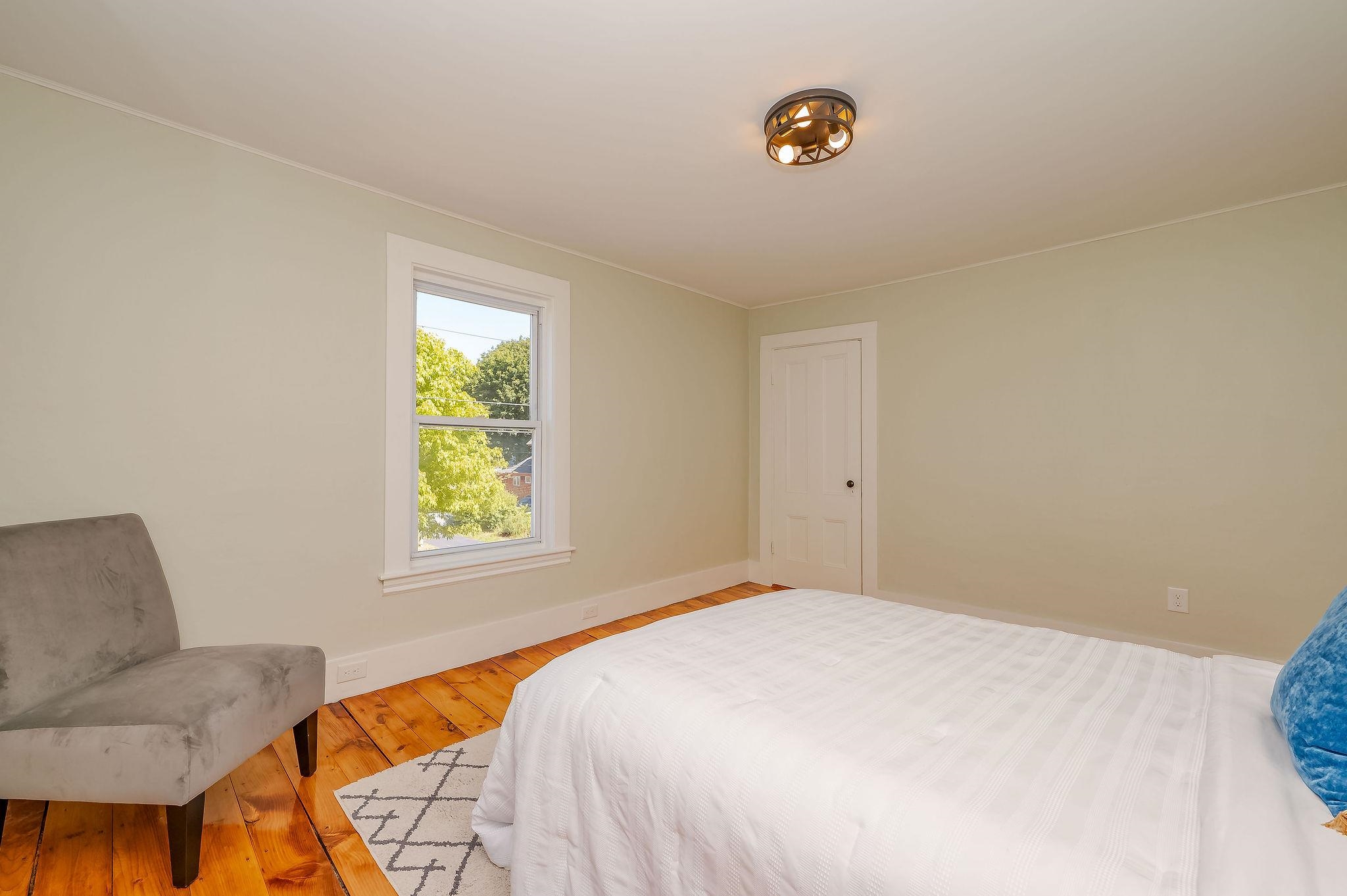 4 Walnut Street