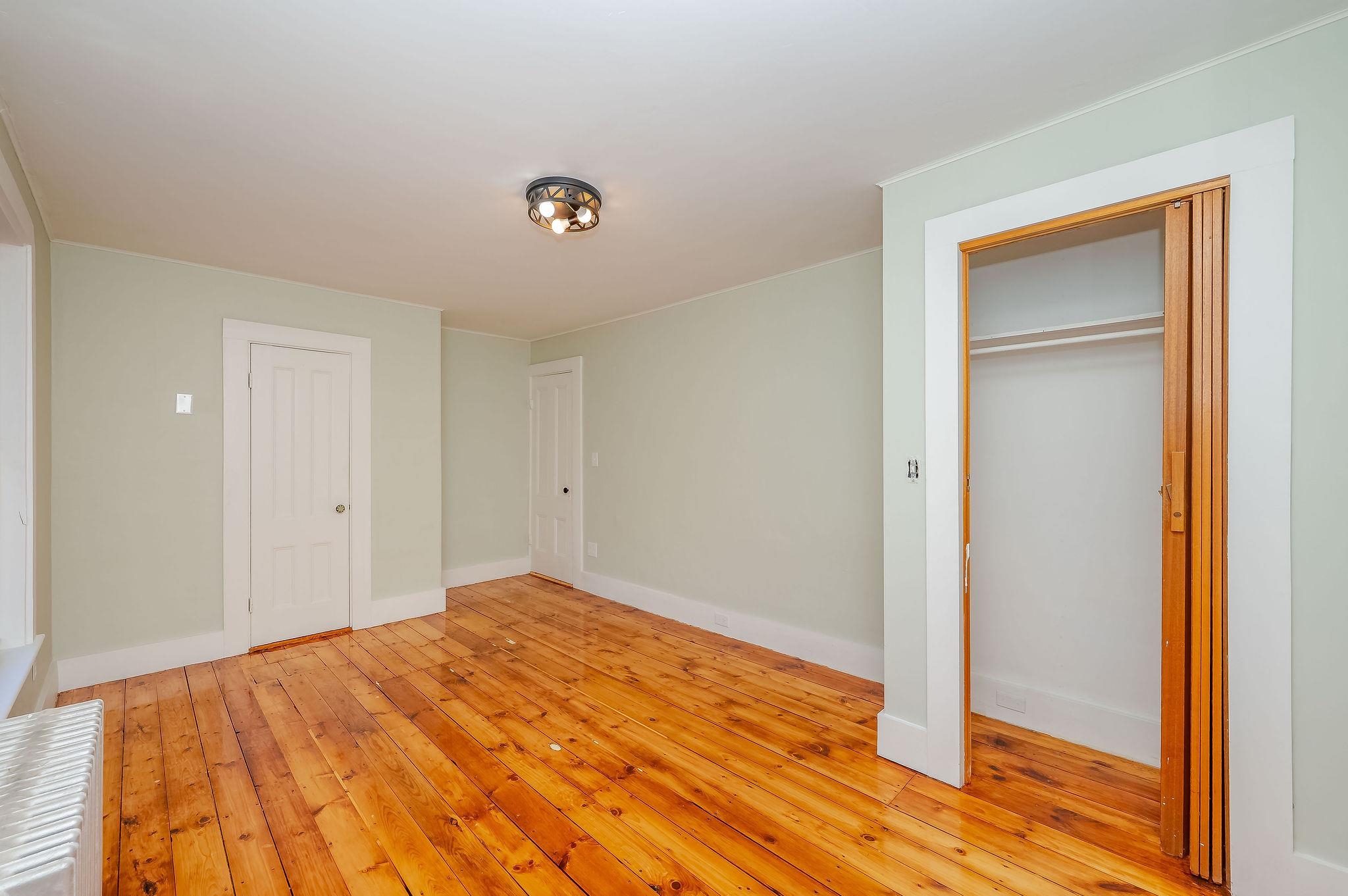 4 Walnut Street