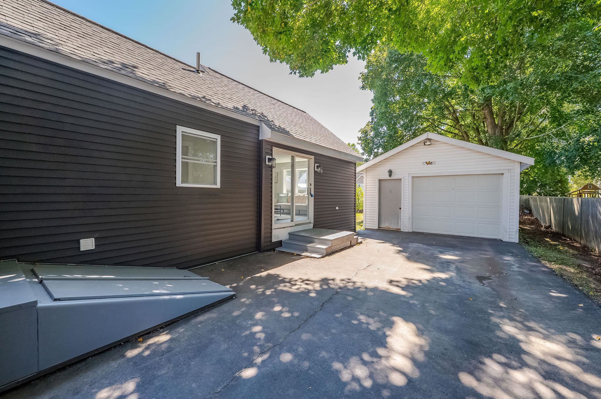 4 Walnut Street