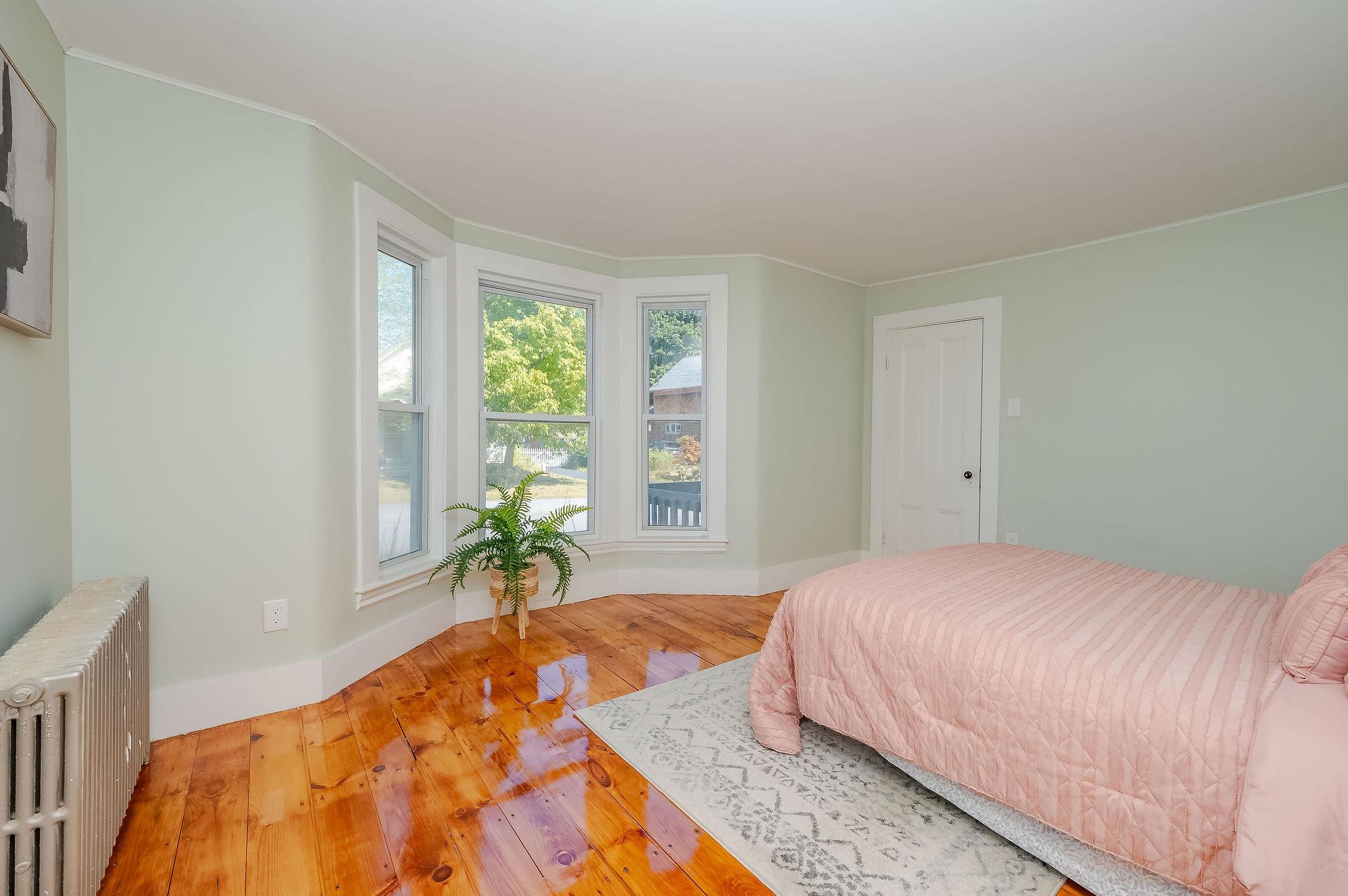 4 Walnut Street