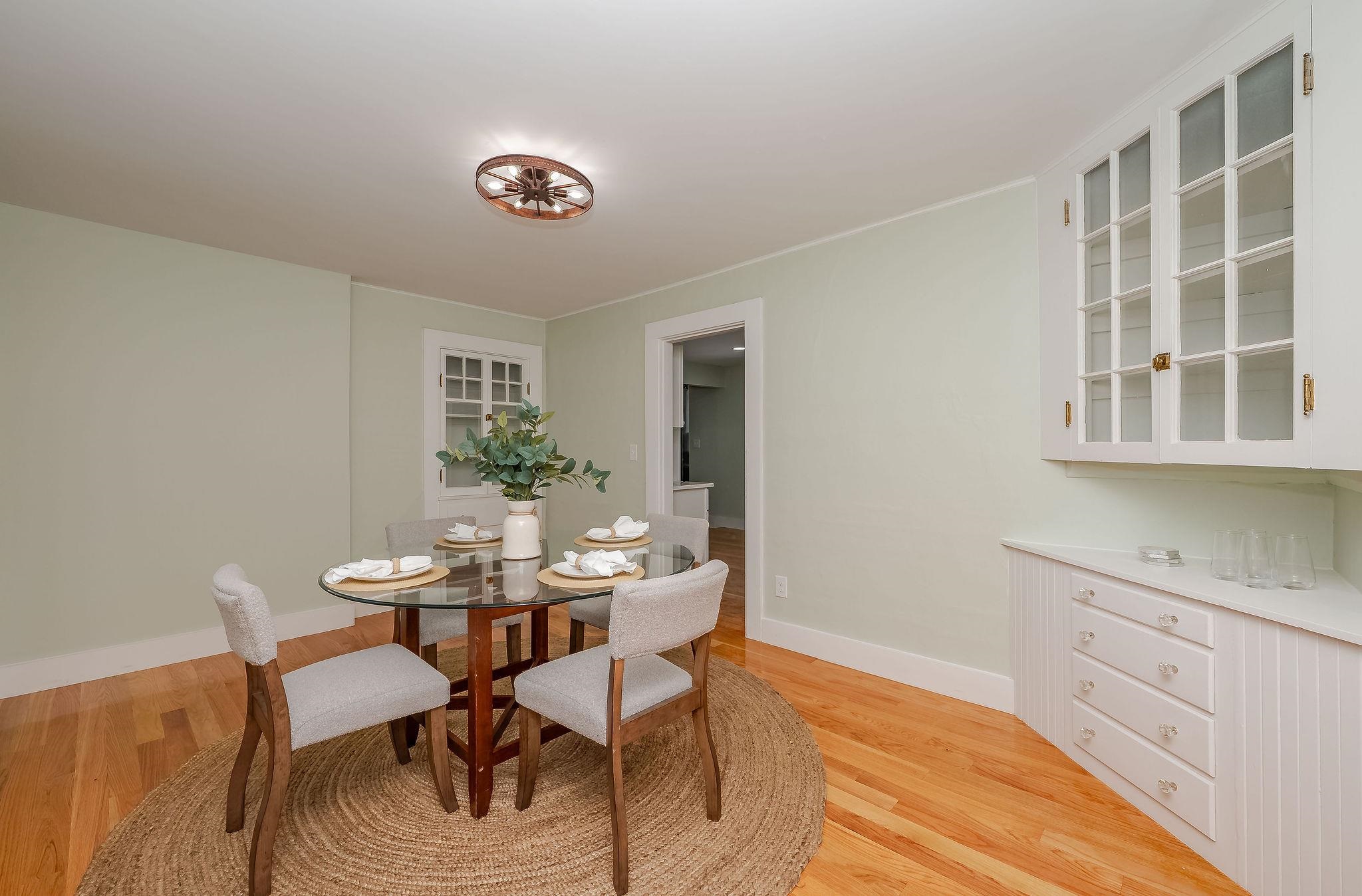 4 Walnut Street