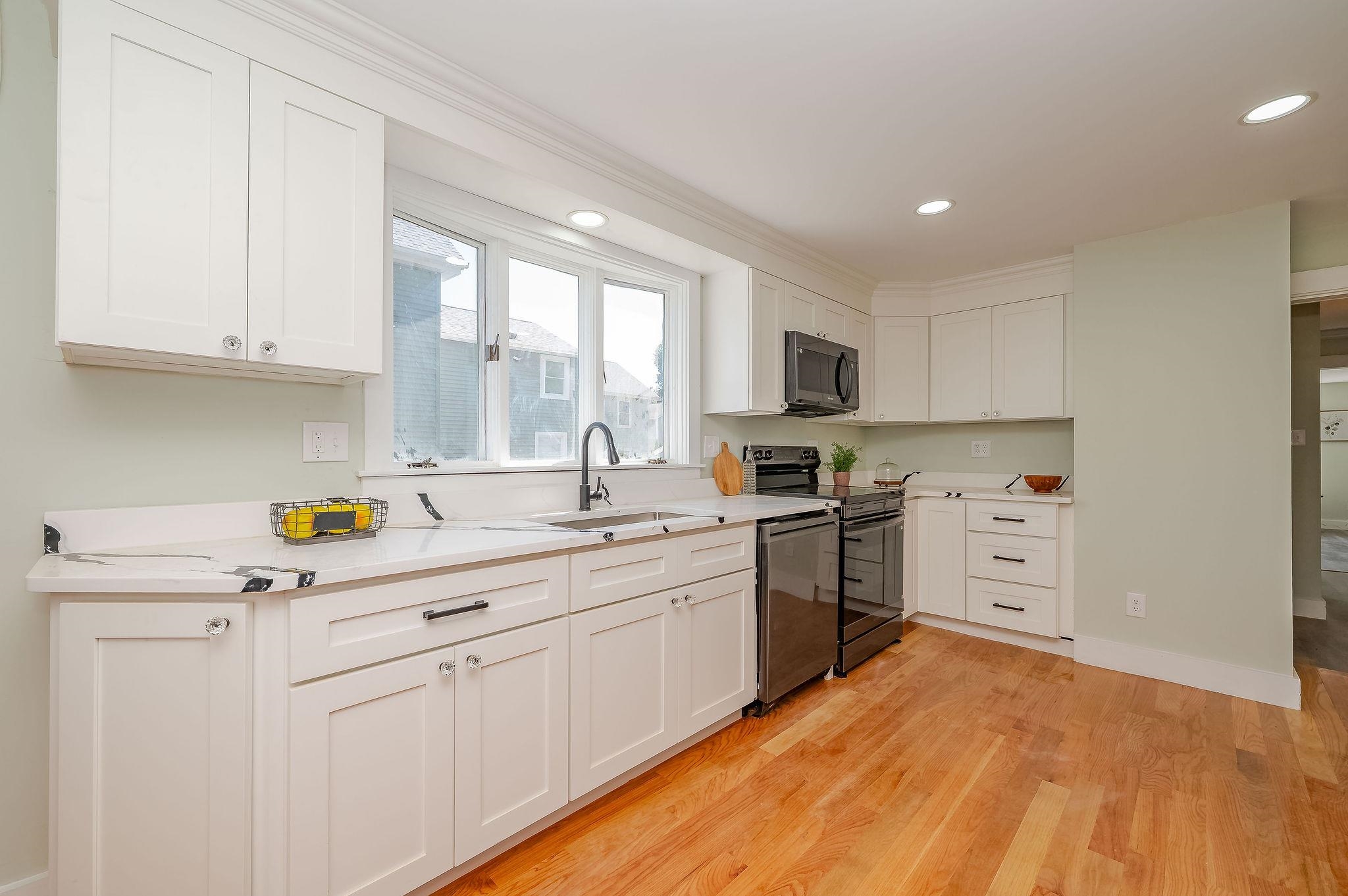 4 Walnut Street