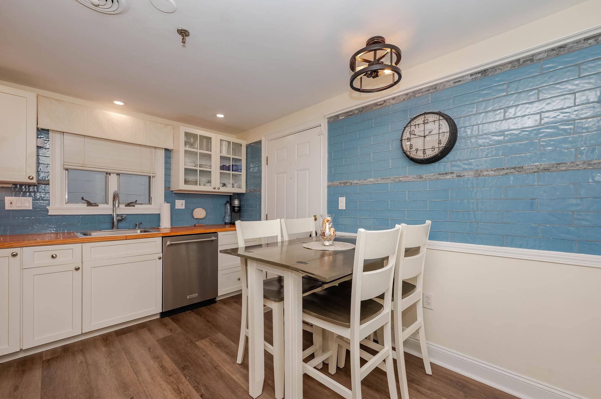 461 Ocean Boulevard Unit: A7