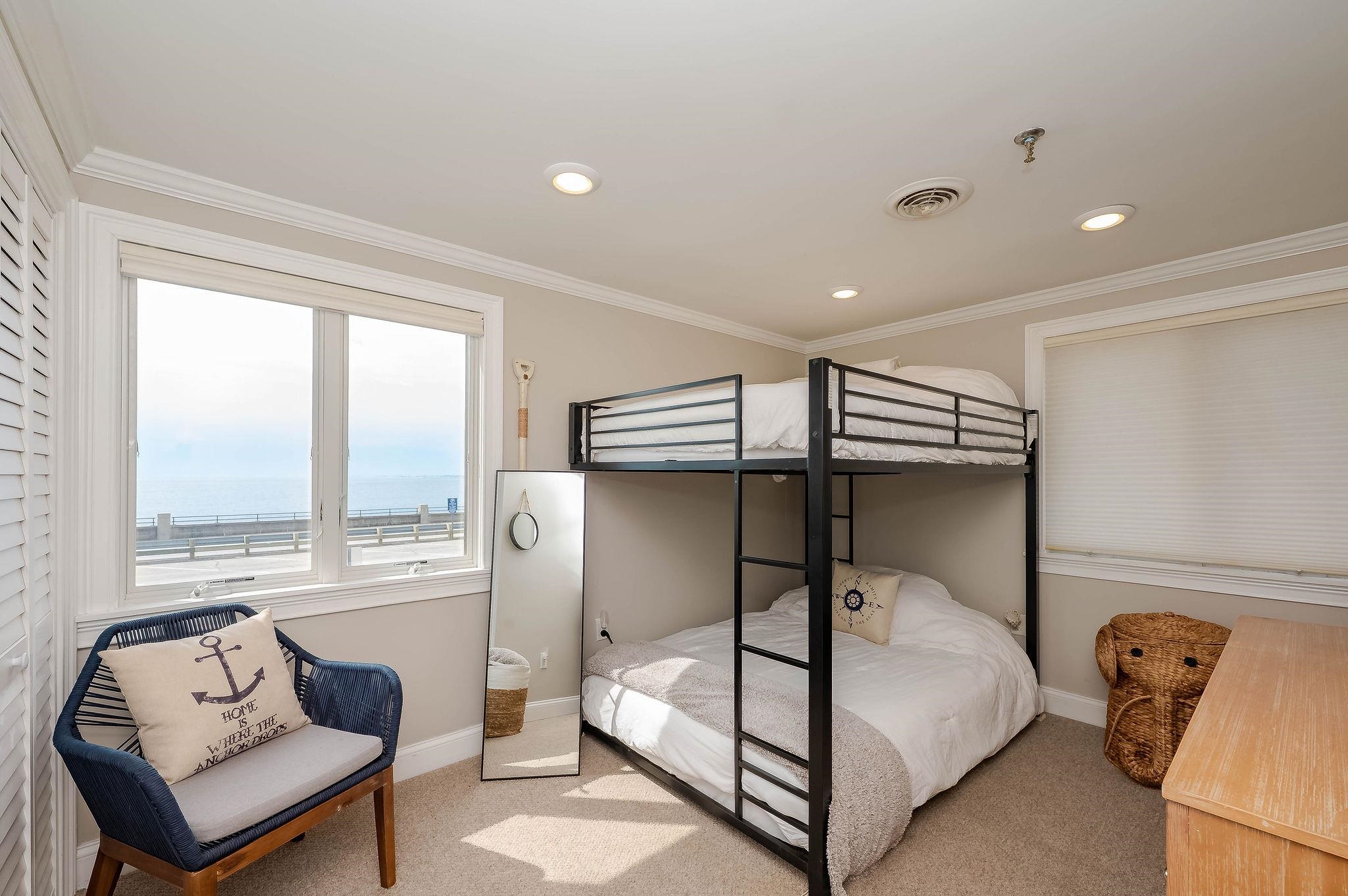 461 Ocean Boulevard Unit: A7