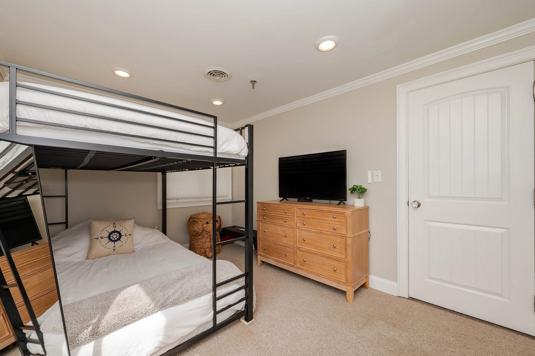 461 Ocean Boulevard Unit: A7