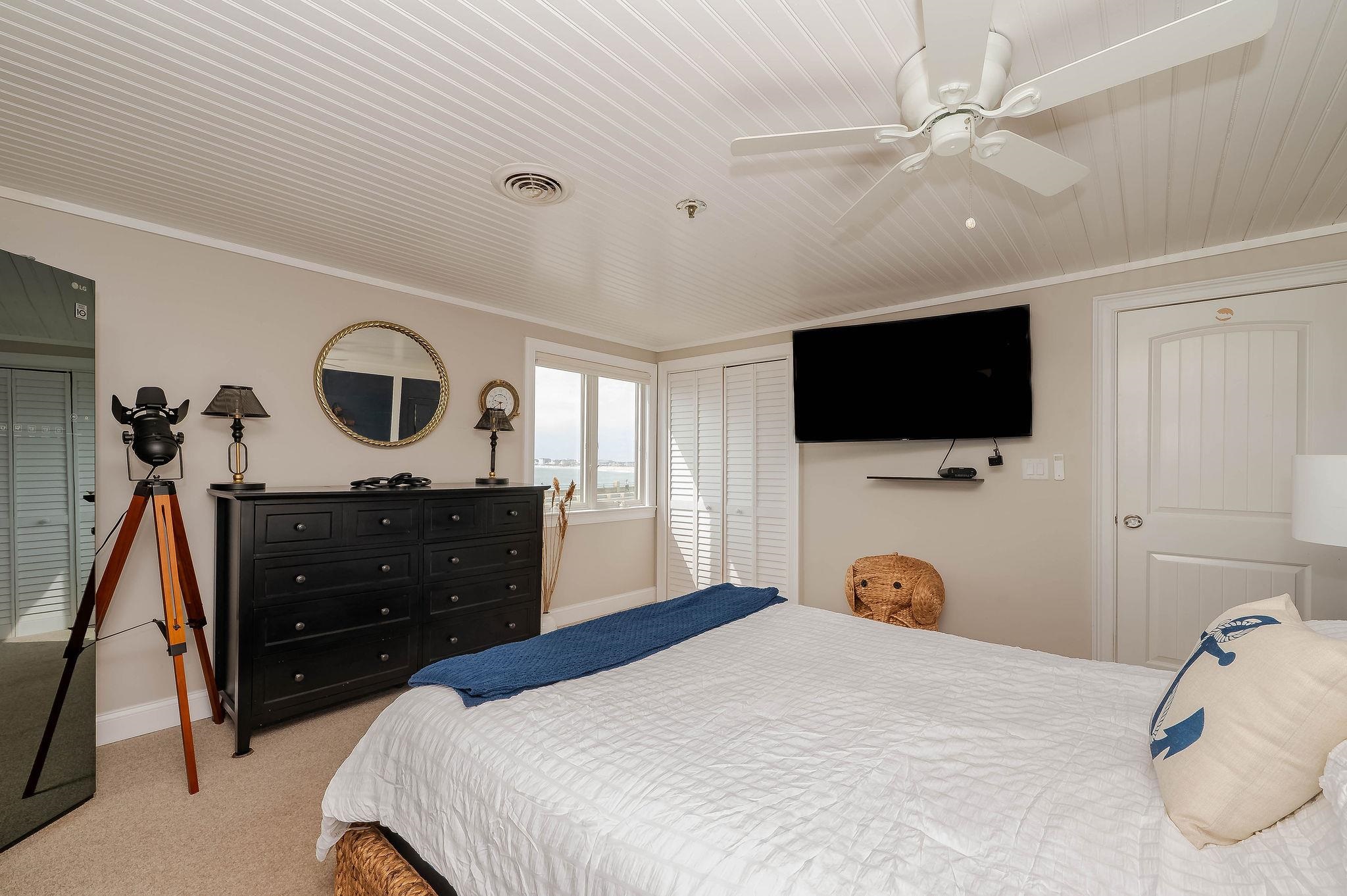 461 Ocean Boulevard Unit: A7