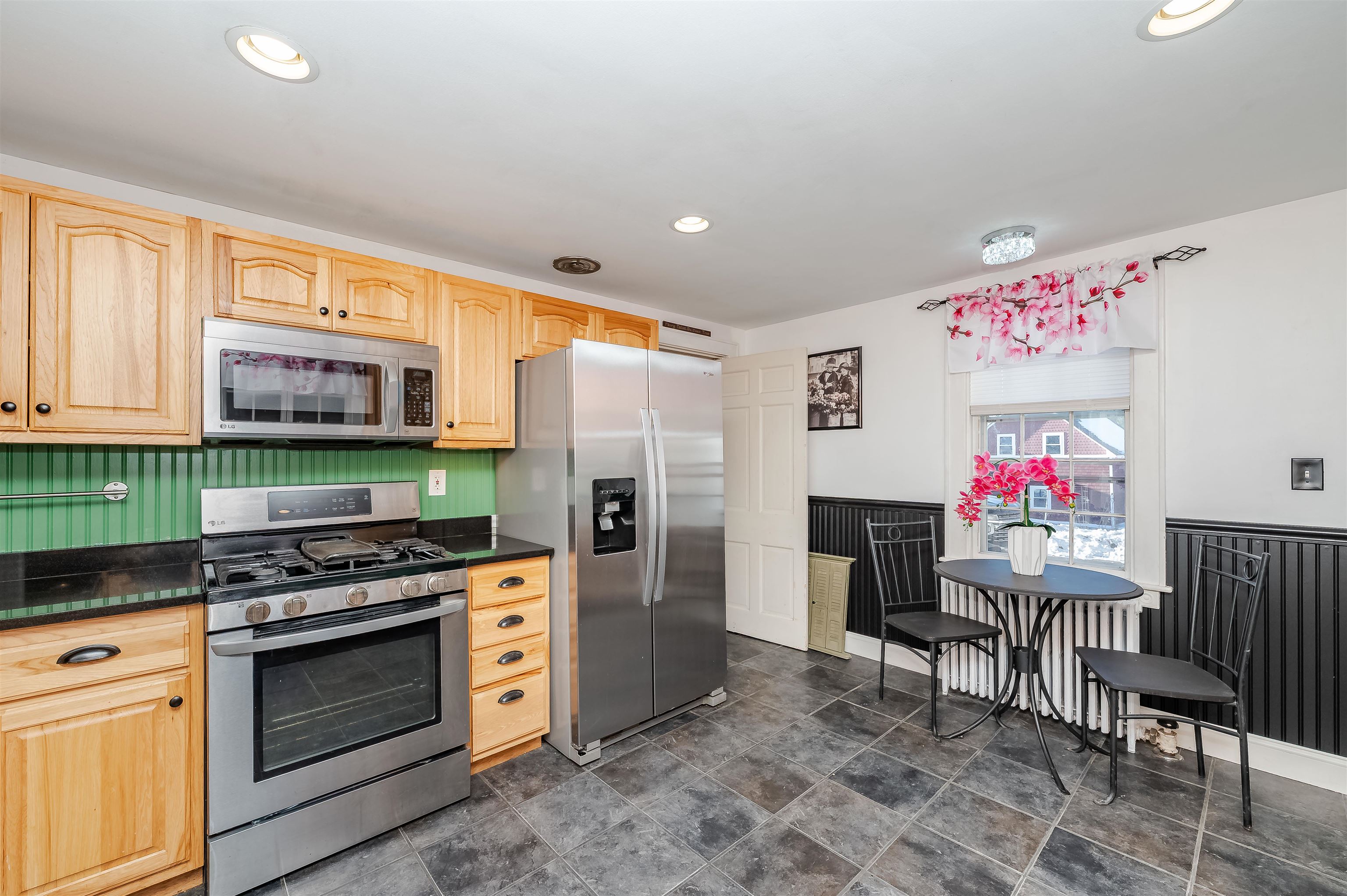 144 Rochester Hill Road