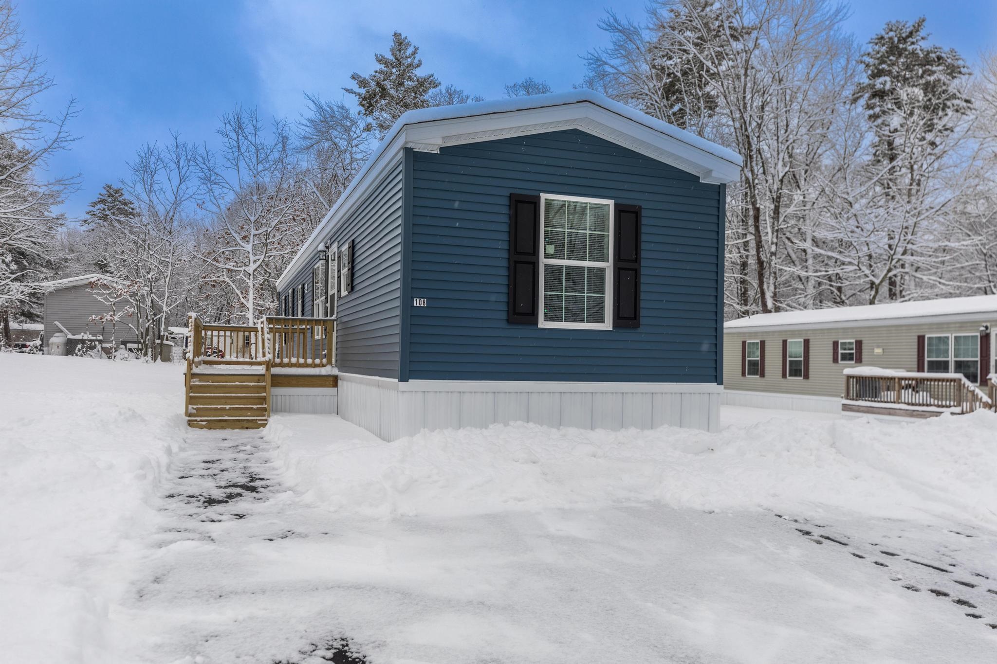 108 Colonial Village