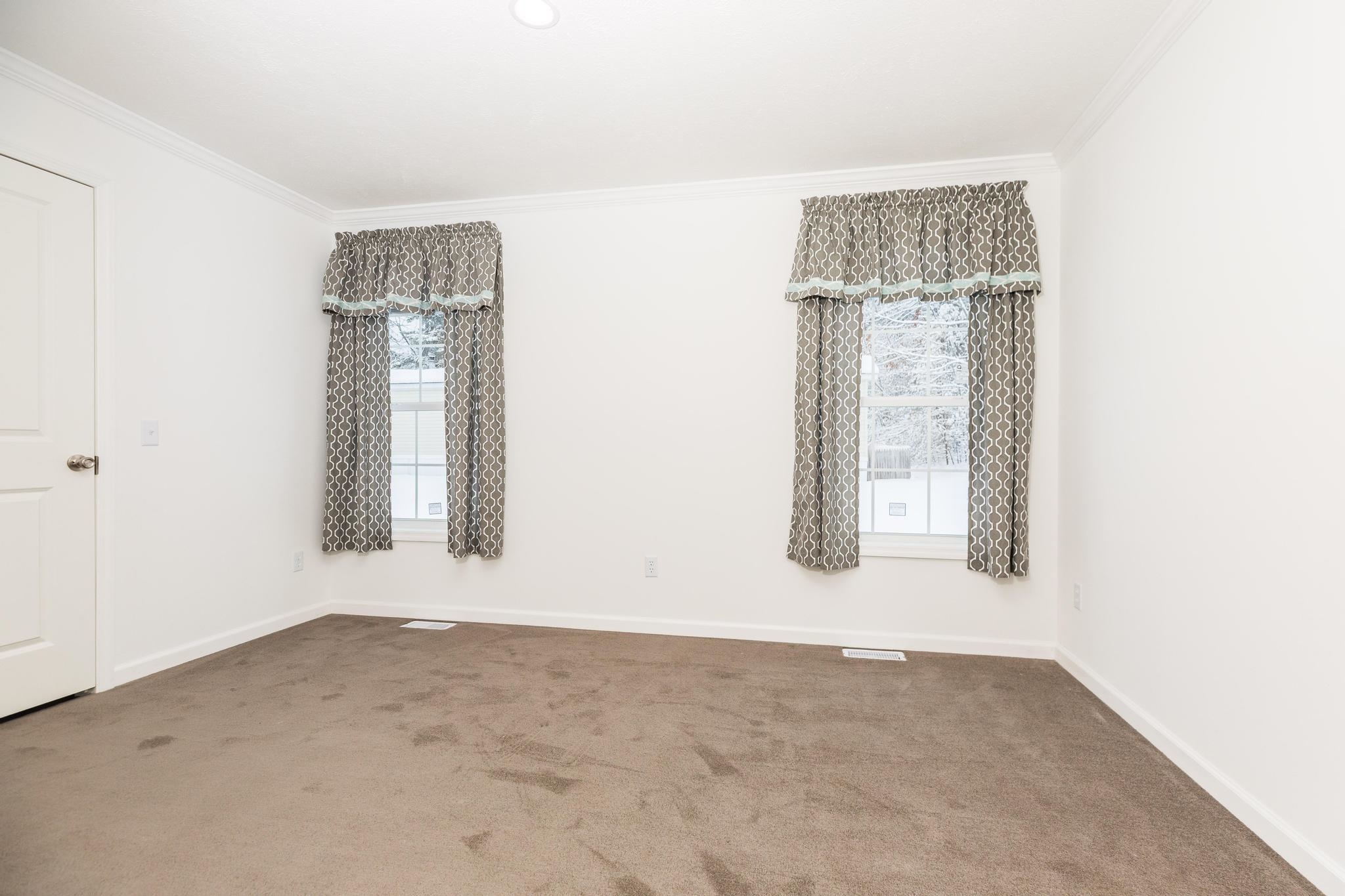 108 Colonial Village