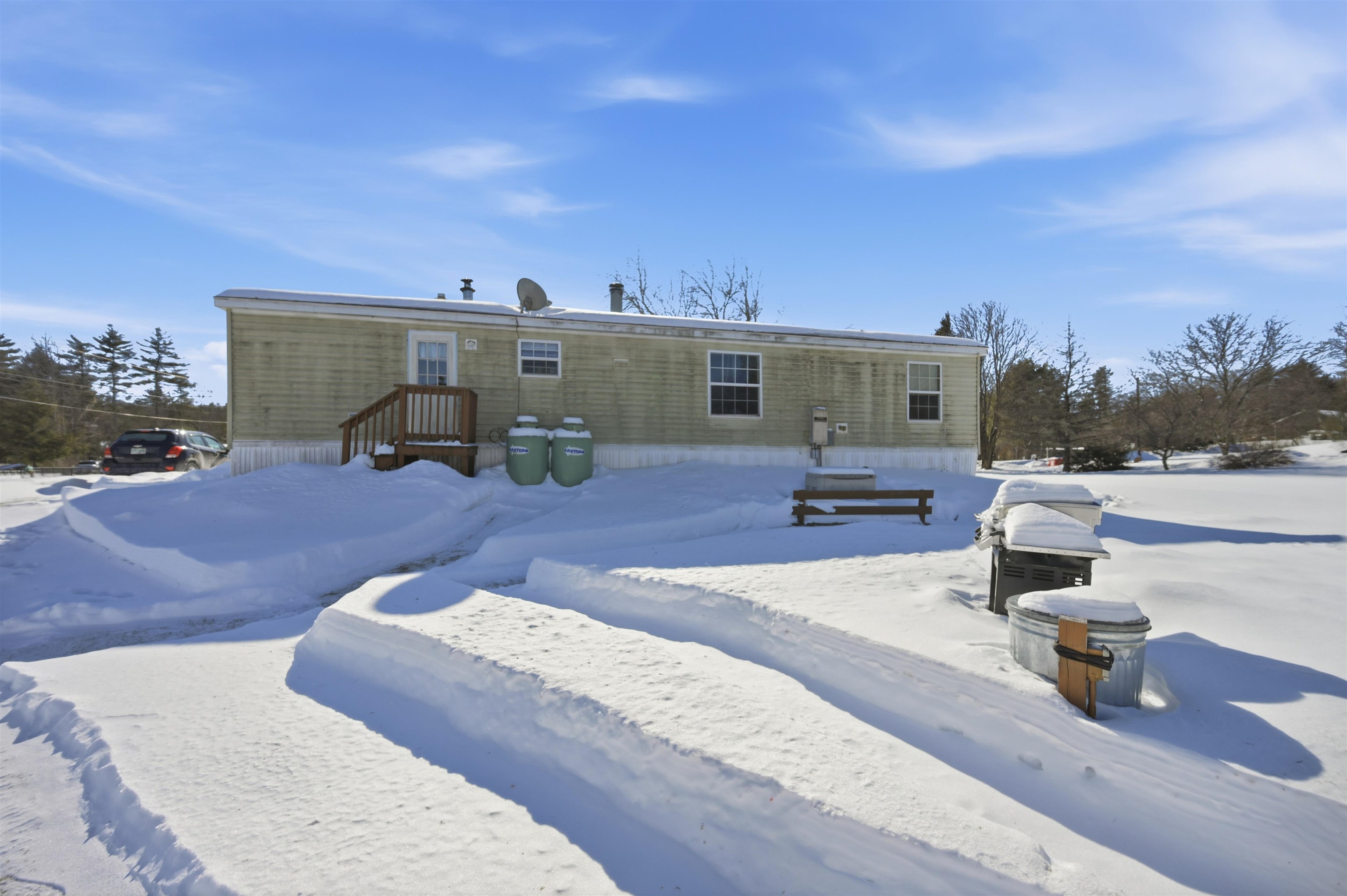 11 Darren Drive