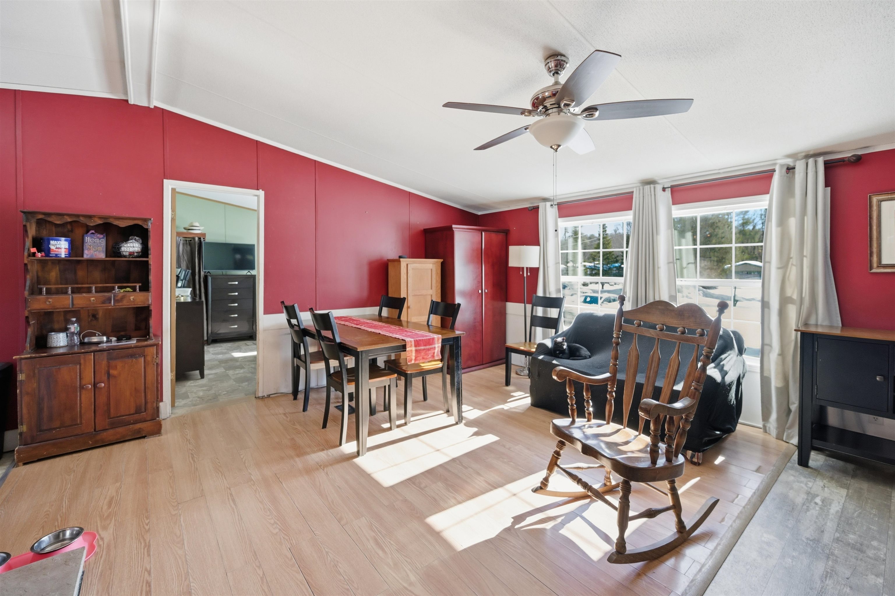 11 Darren Drive