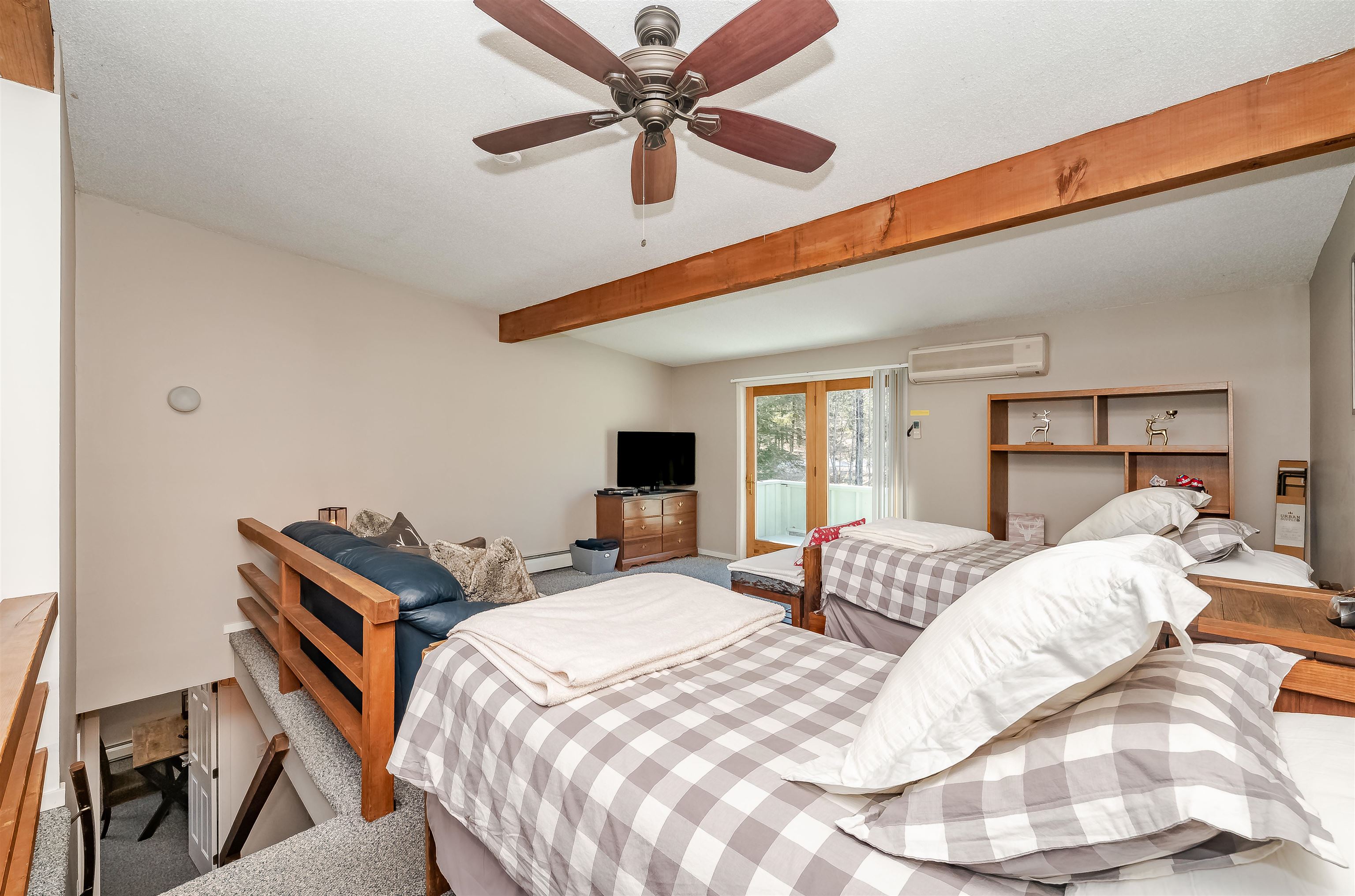 11 Seasons At Attitash Road Unit: H