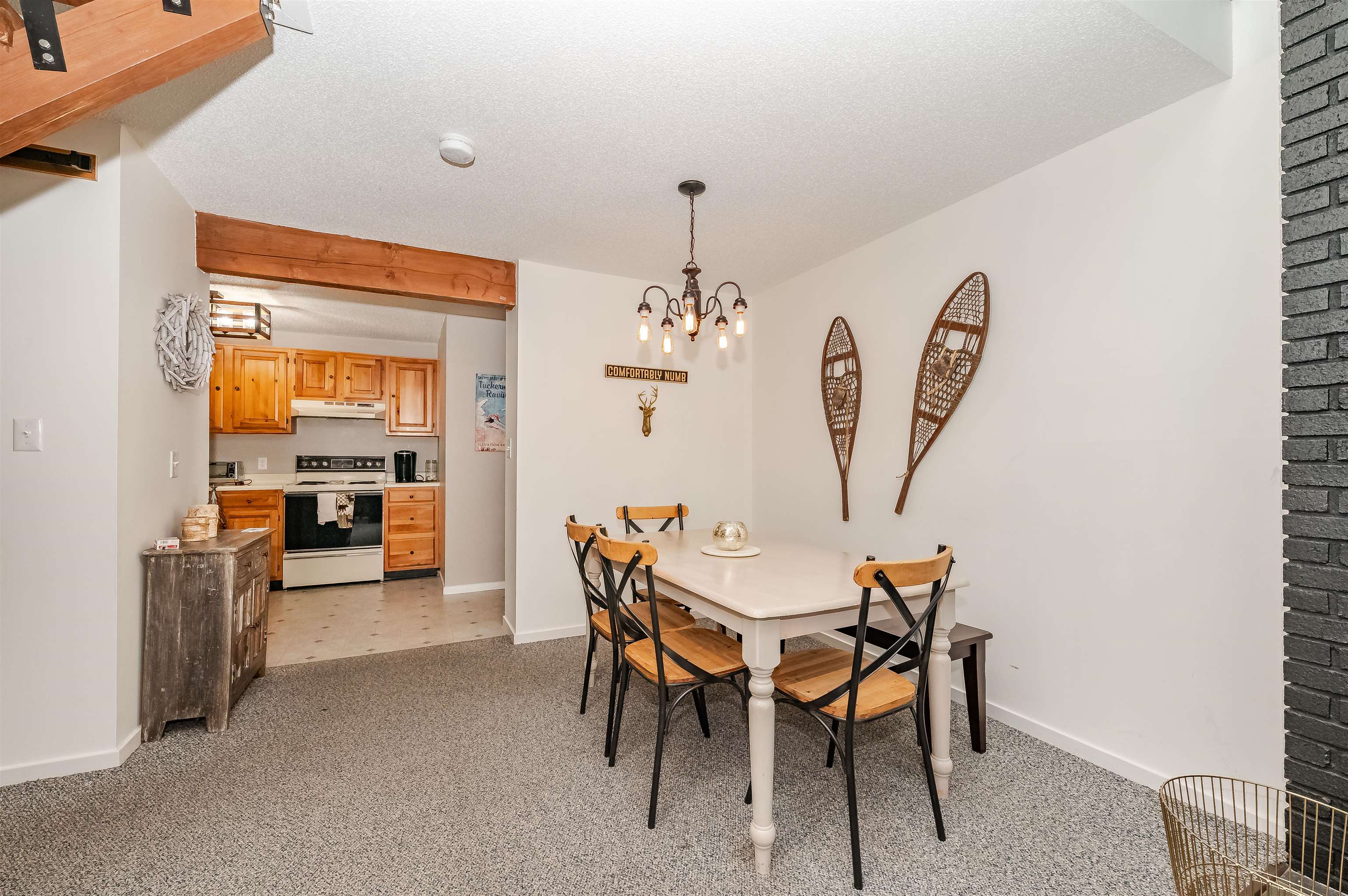 11 Seasons At Attitash Road Unit: H