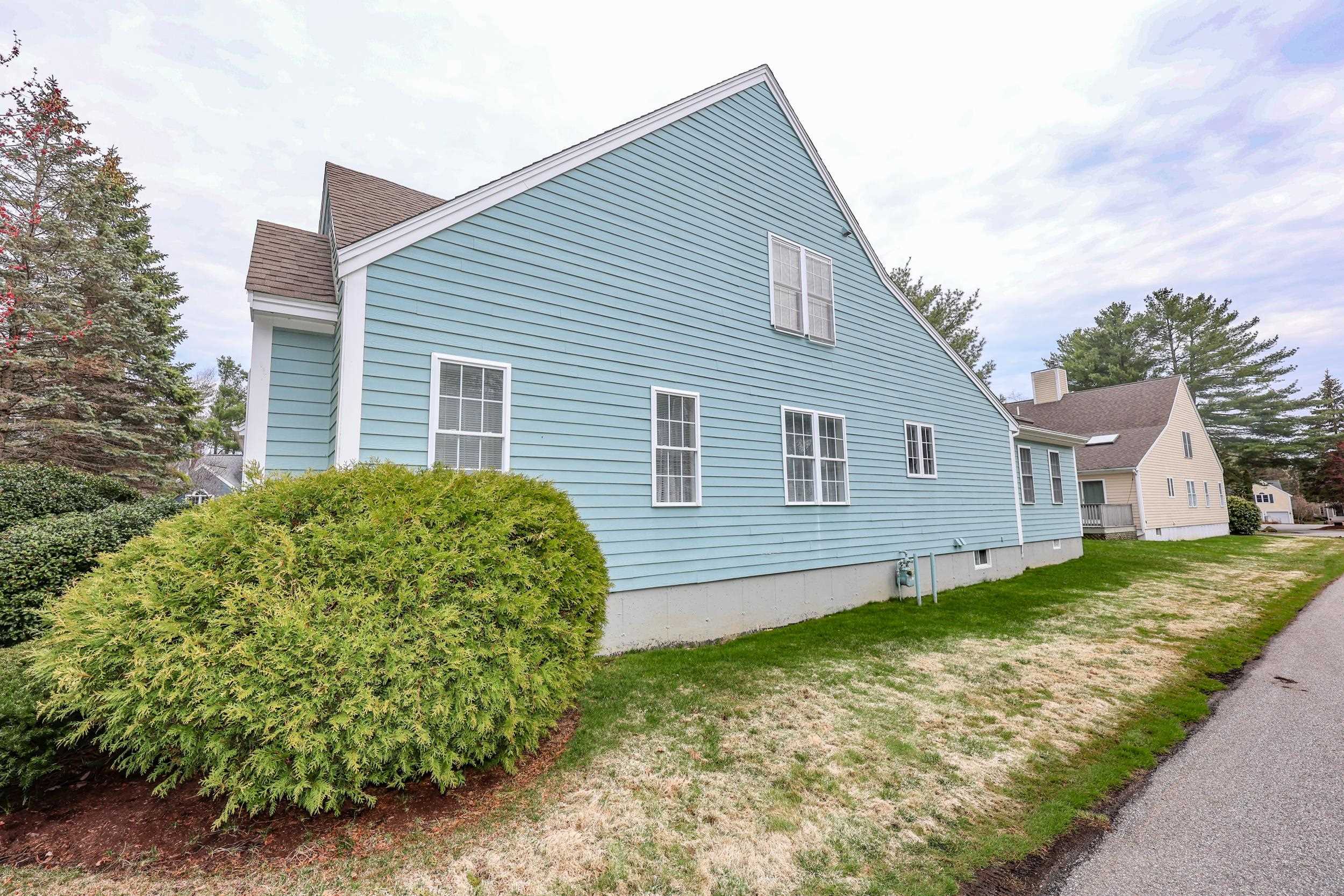 49 Drakes Landing